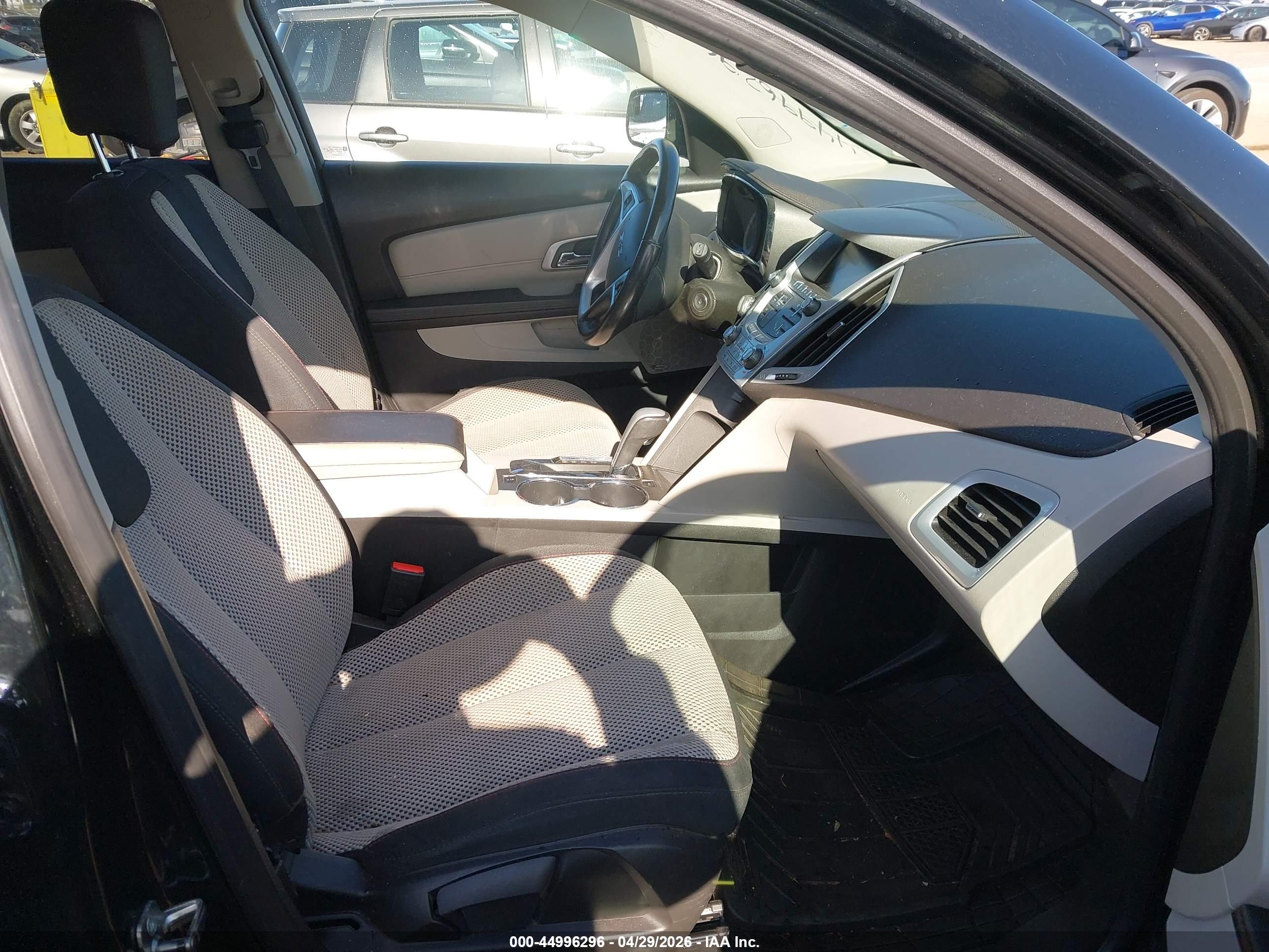 GMC TERRAIN image 5