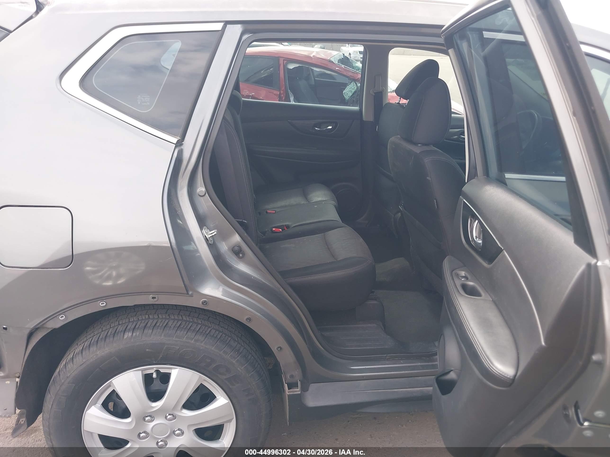 NISSAN ROGUE image 8