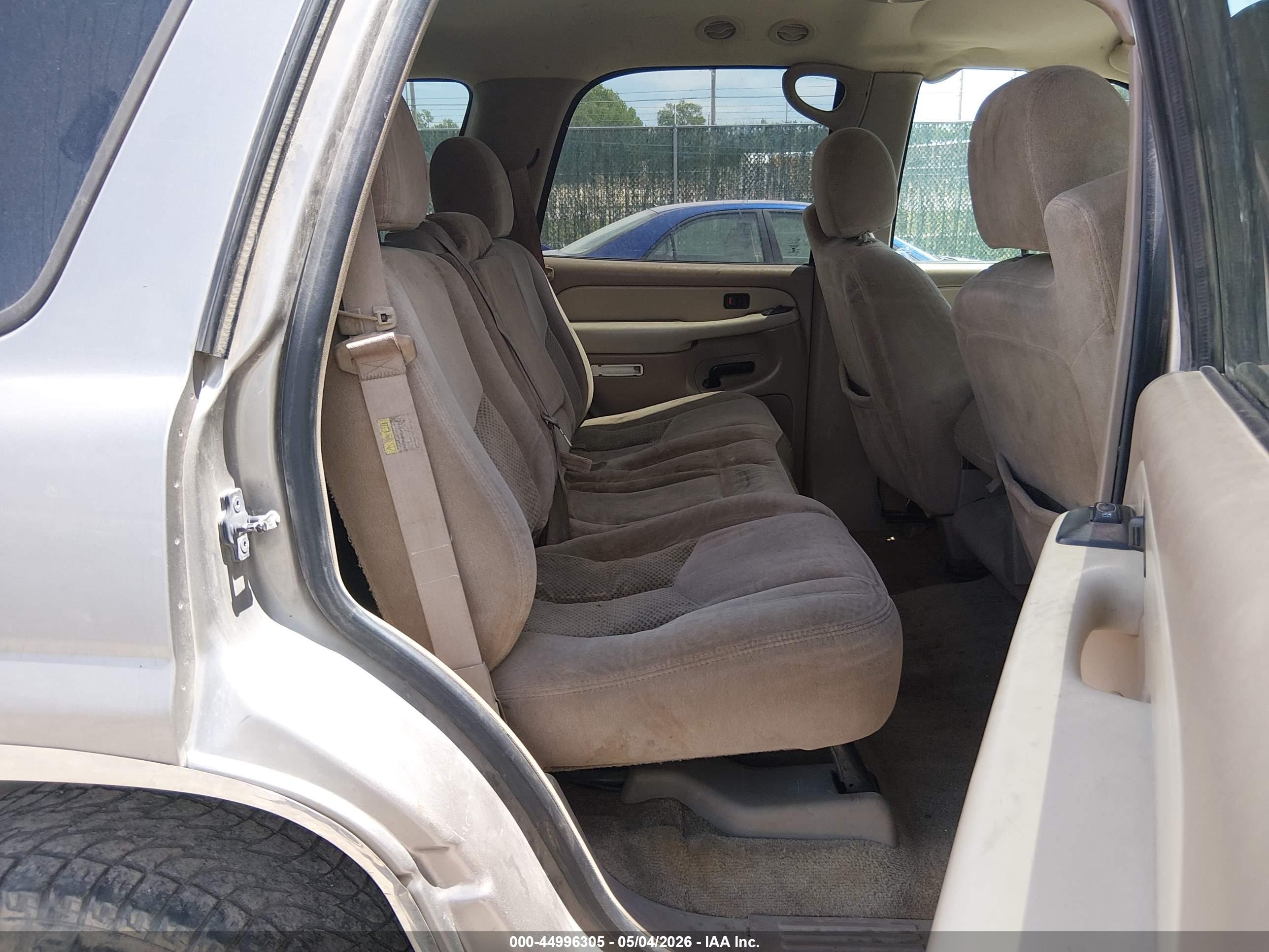 CHEVROLET TAHOE image 8