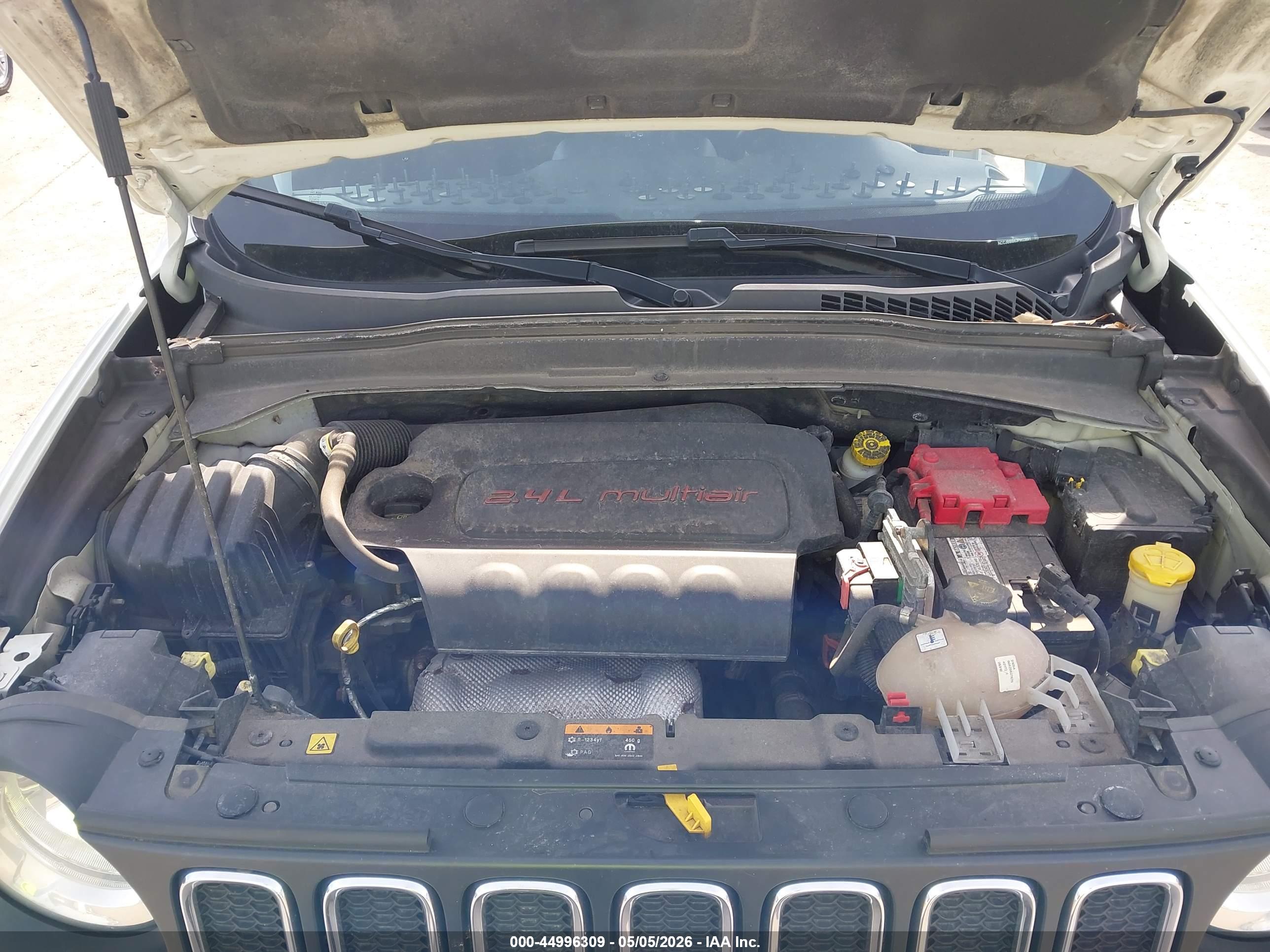 JEEP RENEGADE image 10