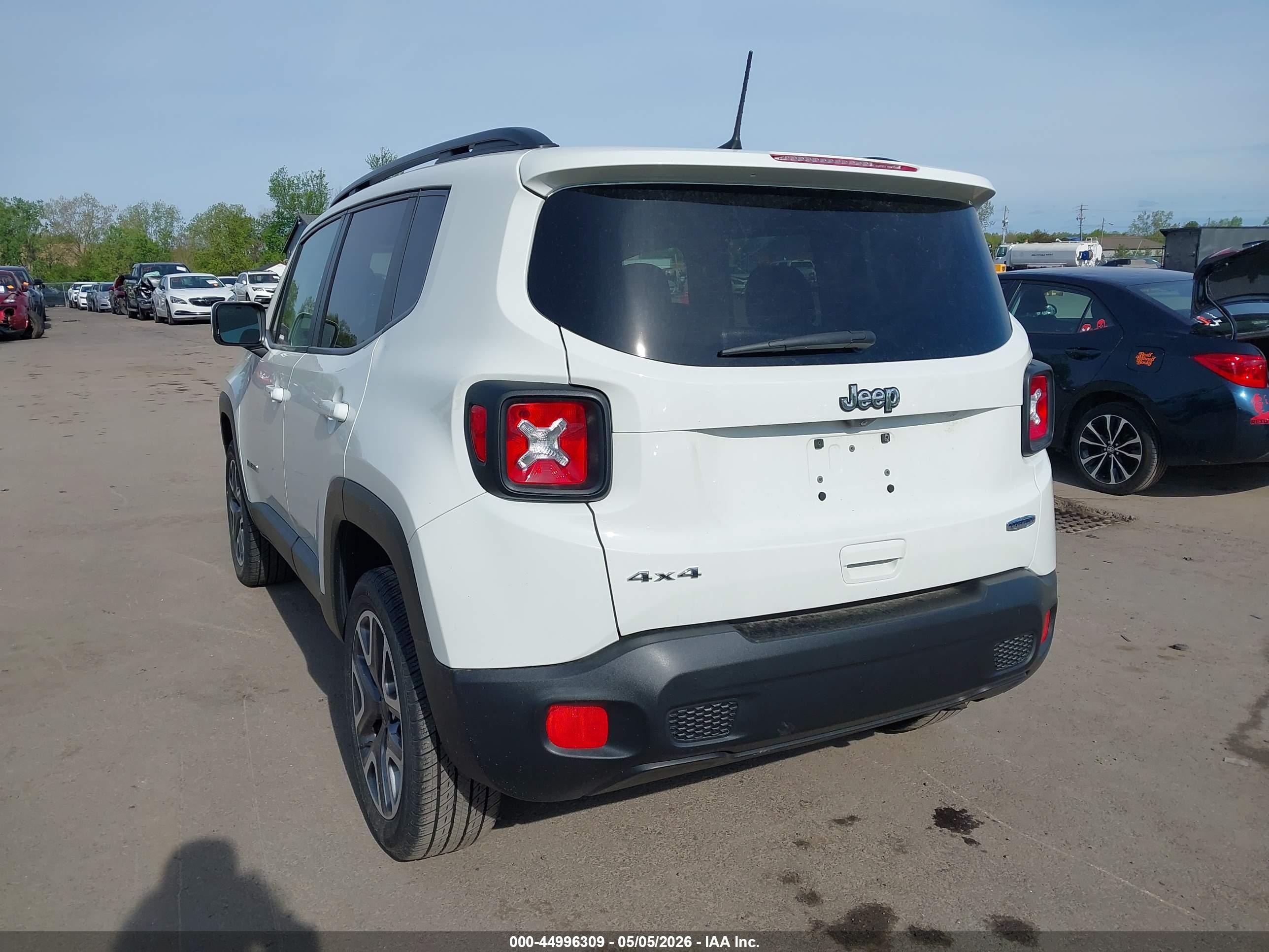 JEEP RENEGADE image 3