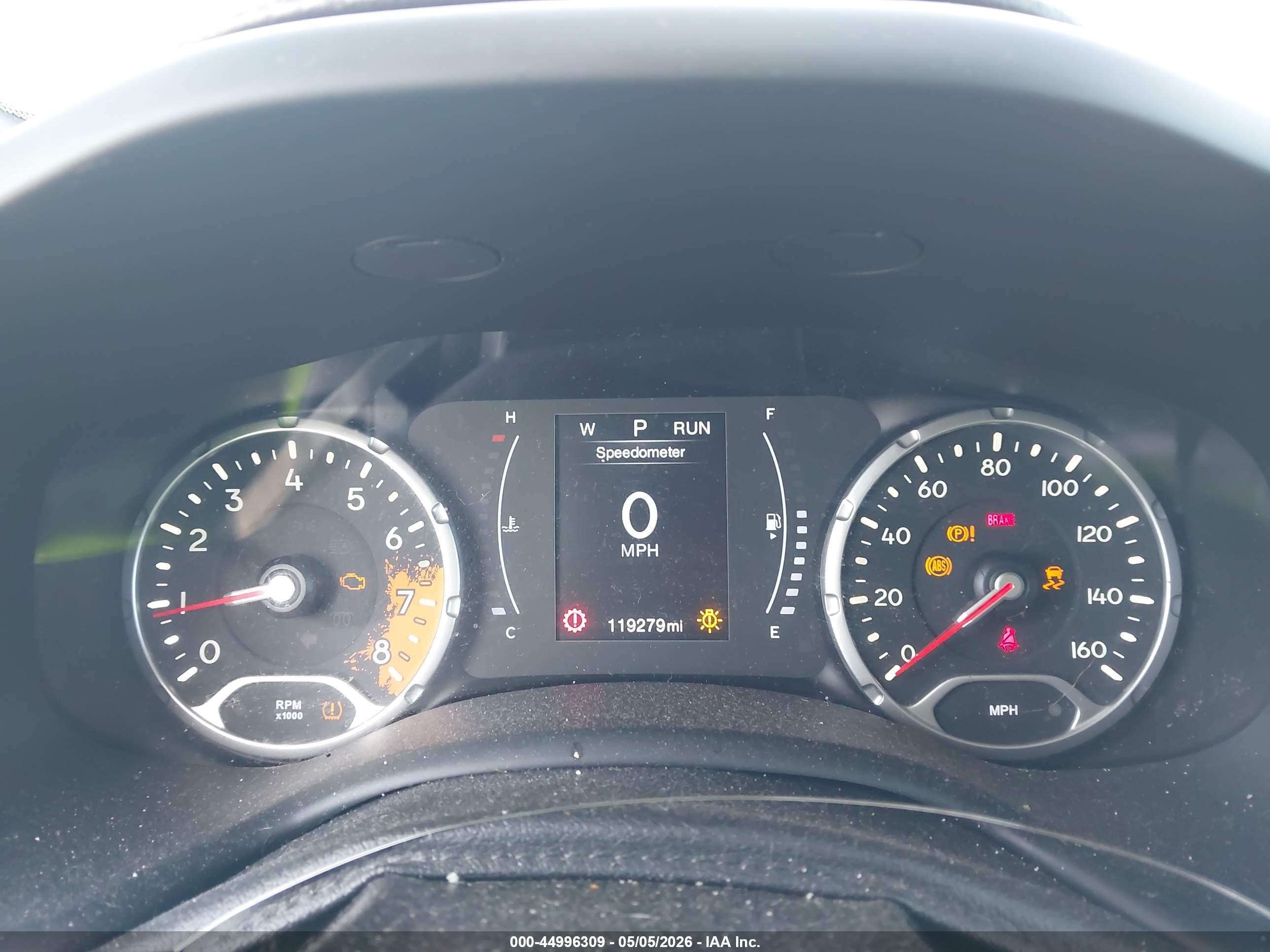 JEEP RENEGADE image 7