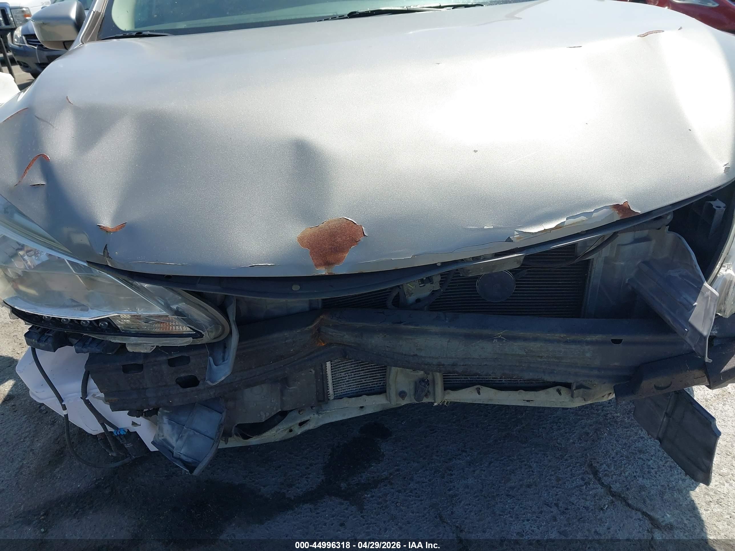NISSAN SENTRA image 6