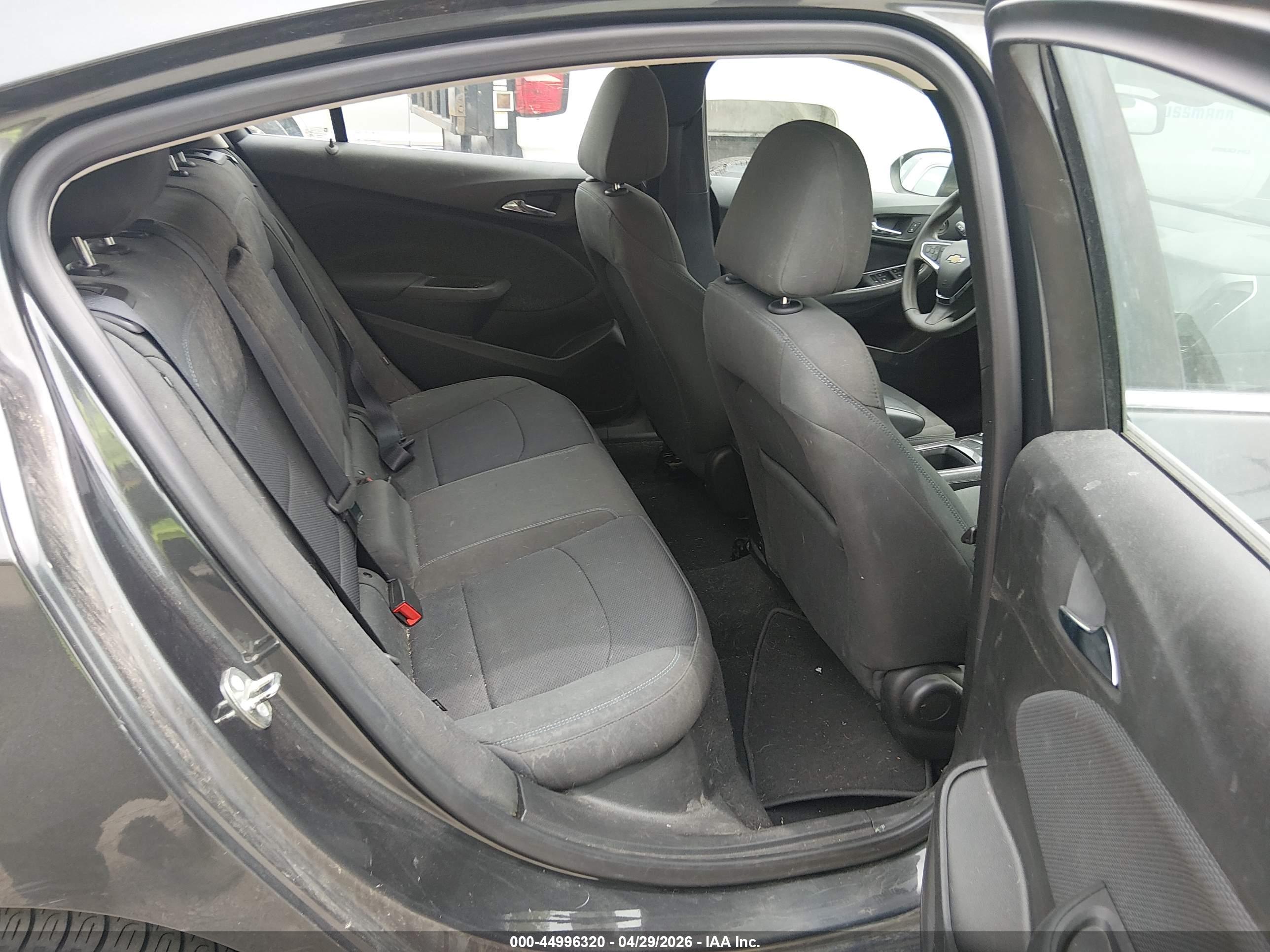 CHEVROLET CRUZE image 8