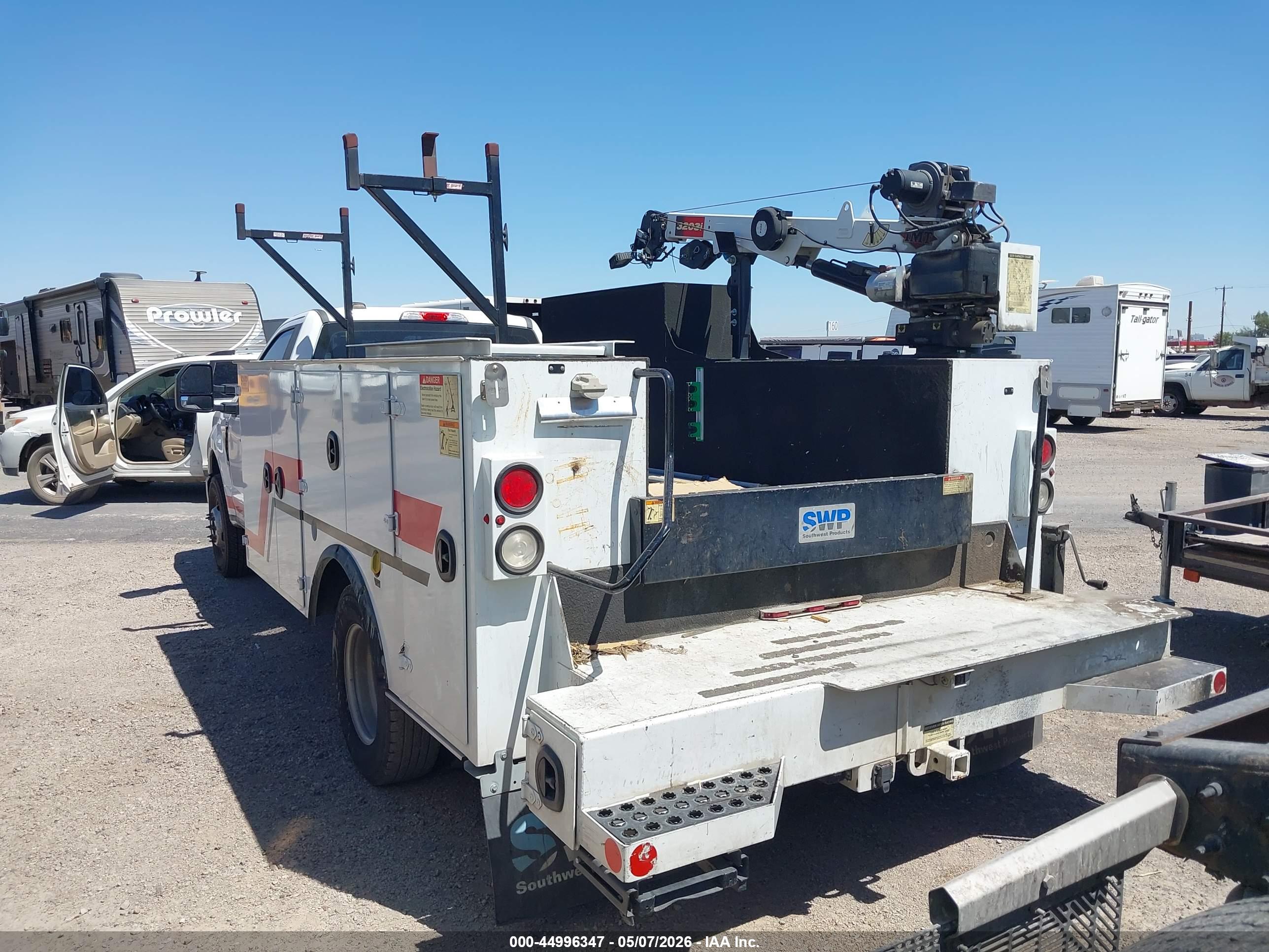 FORD F-350 image 3