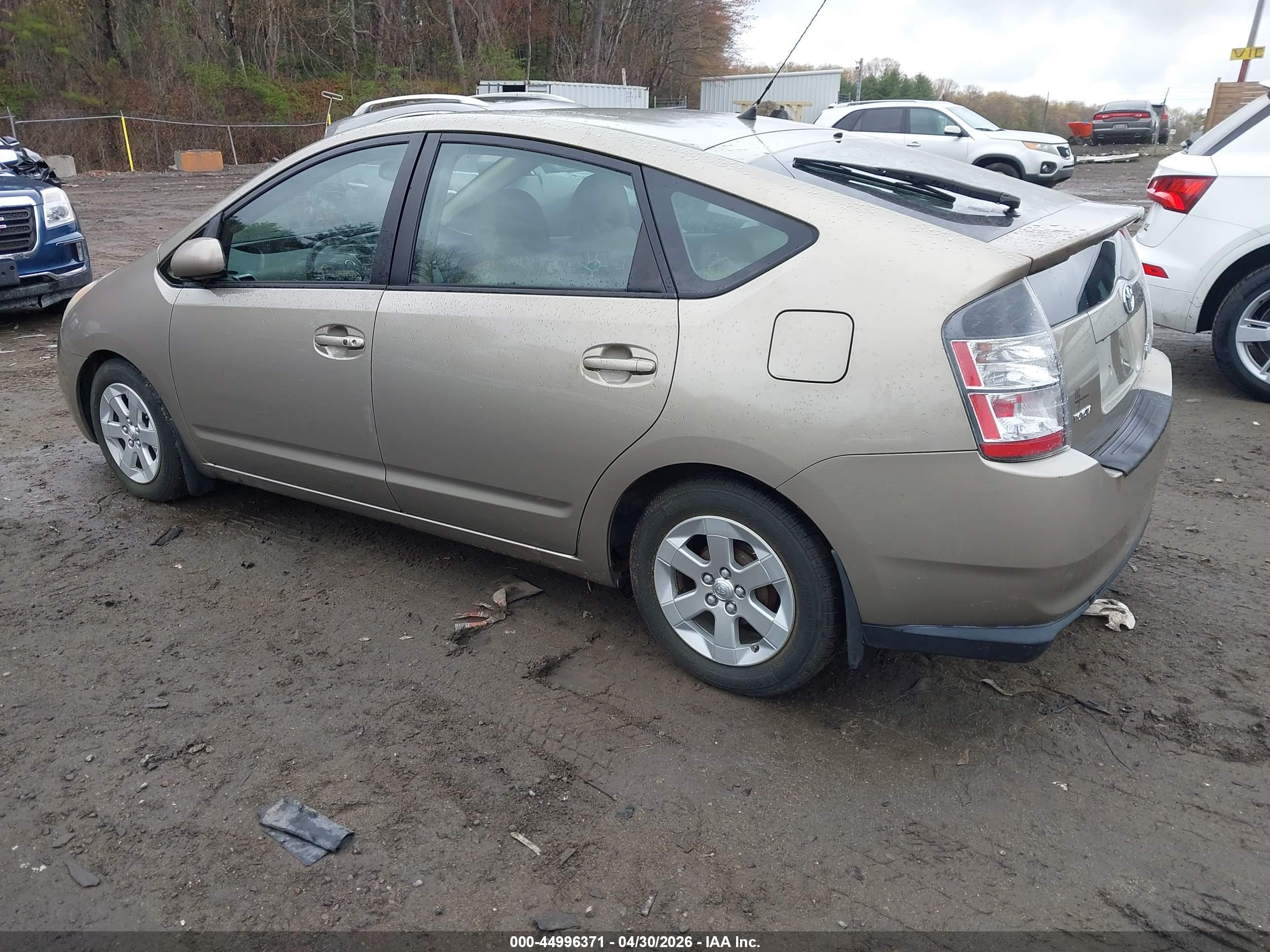 TOYOTA PRIUS image 3