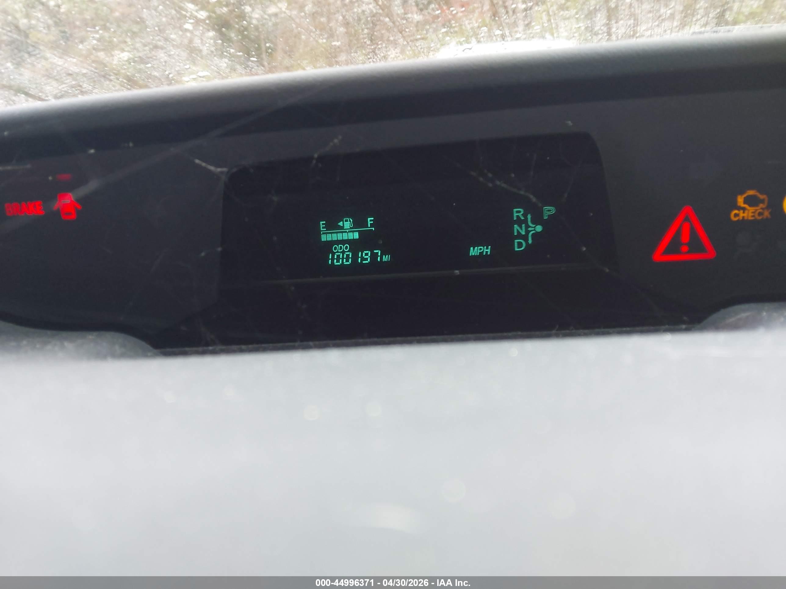 TOYOTA PRIUS image 7