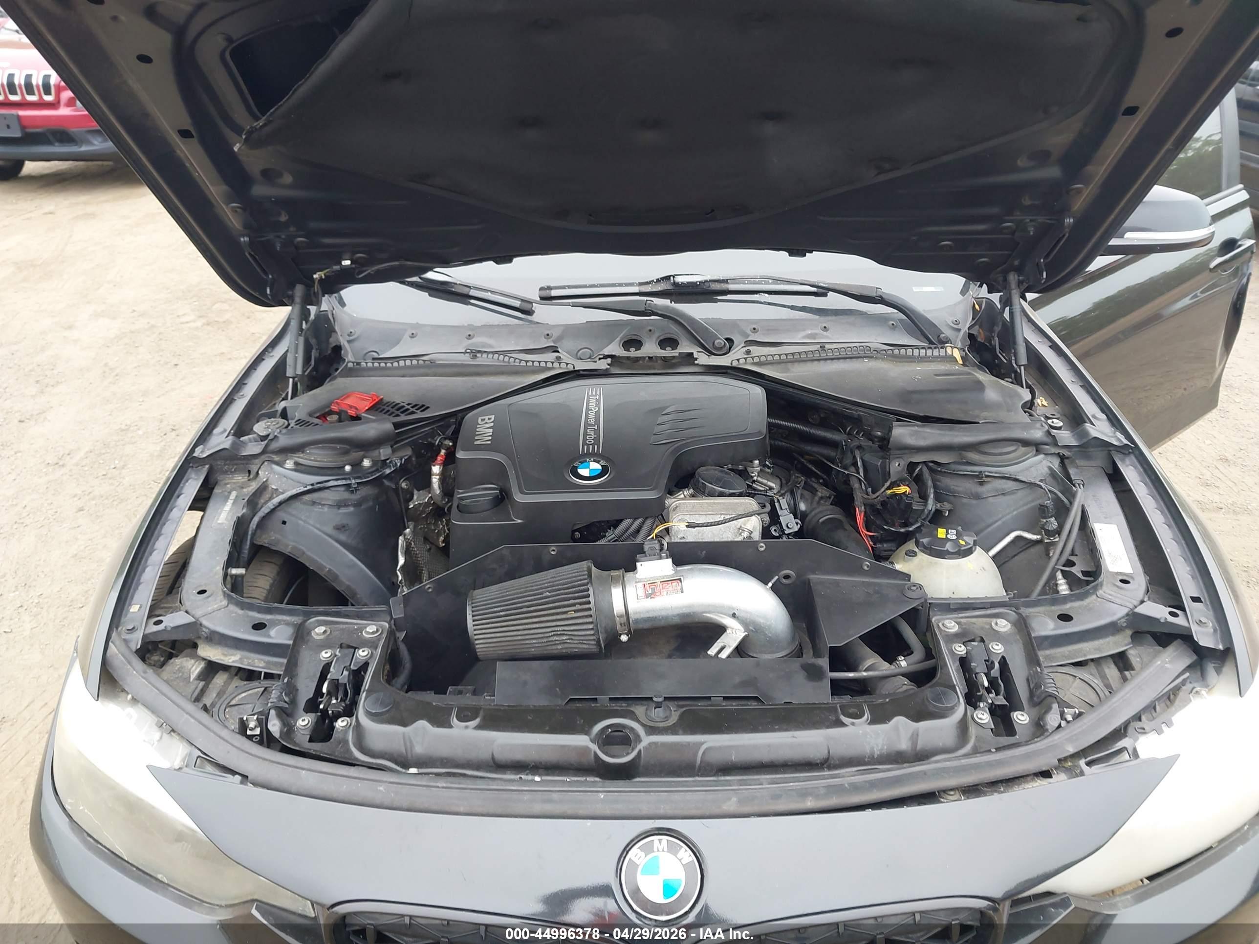 BMW 328I image 10