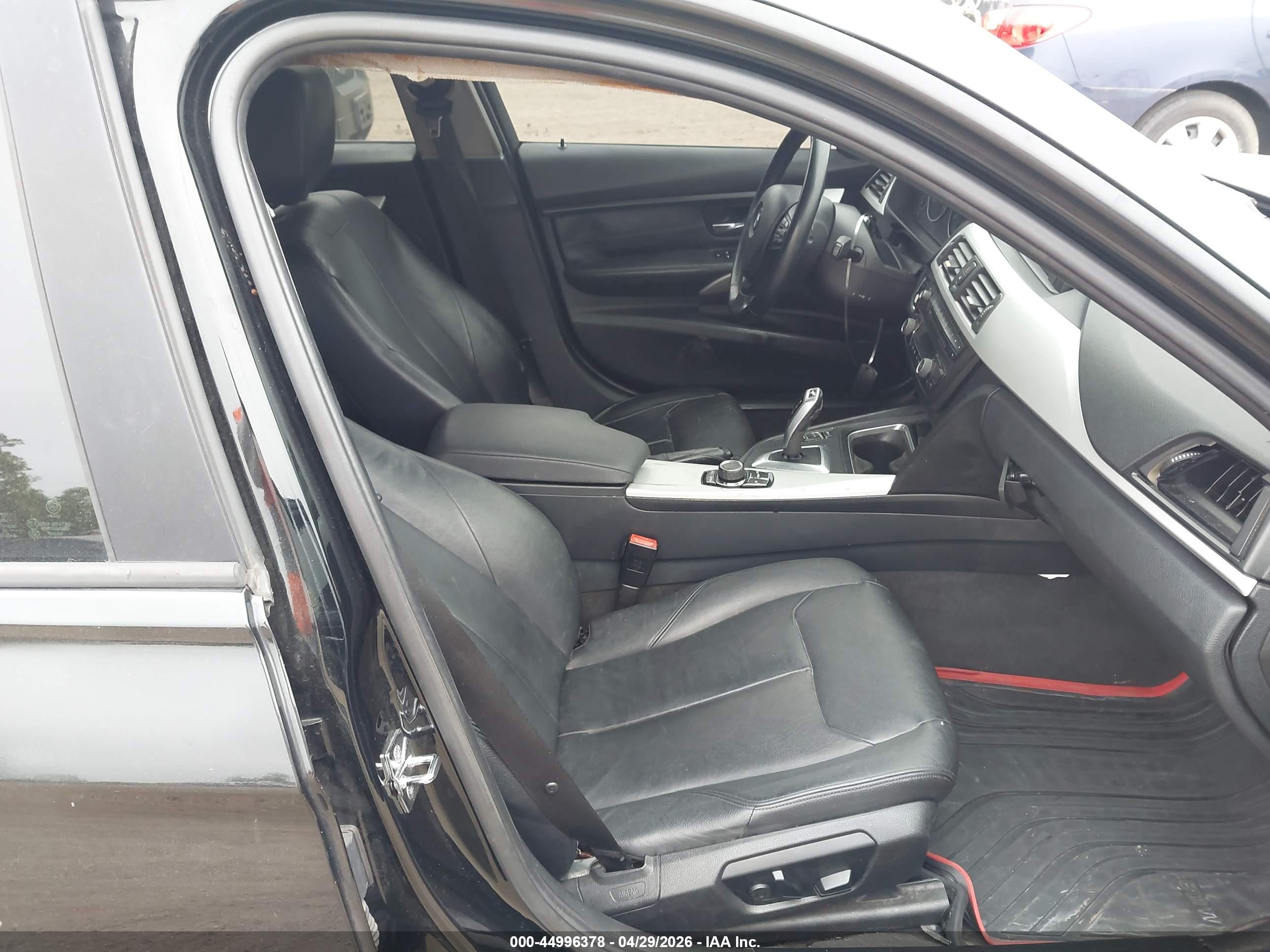 BMW 328I image 5