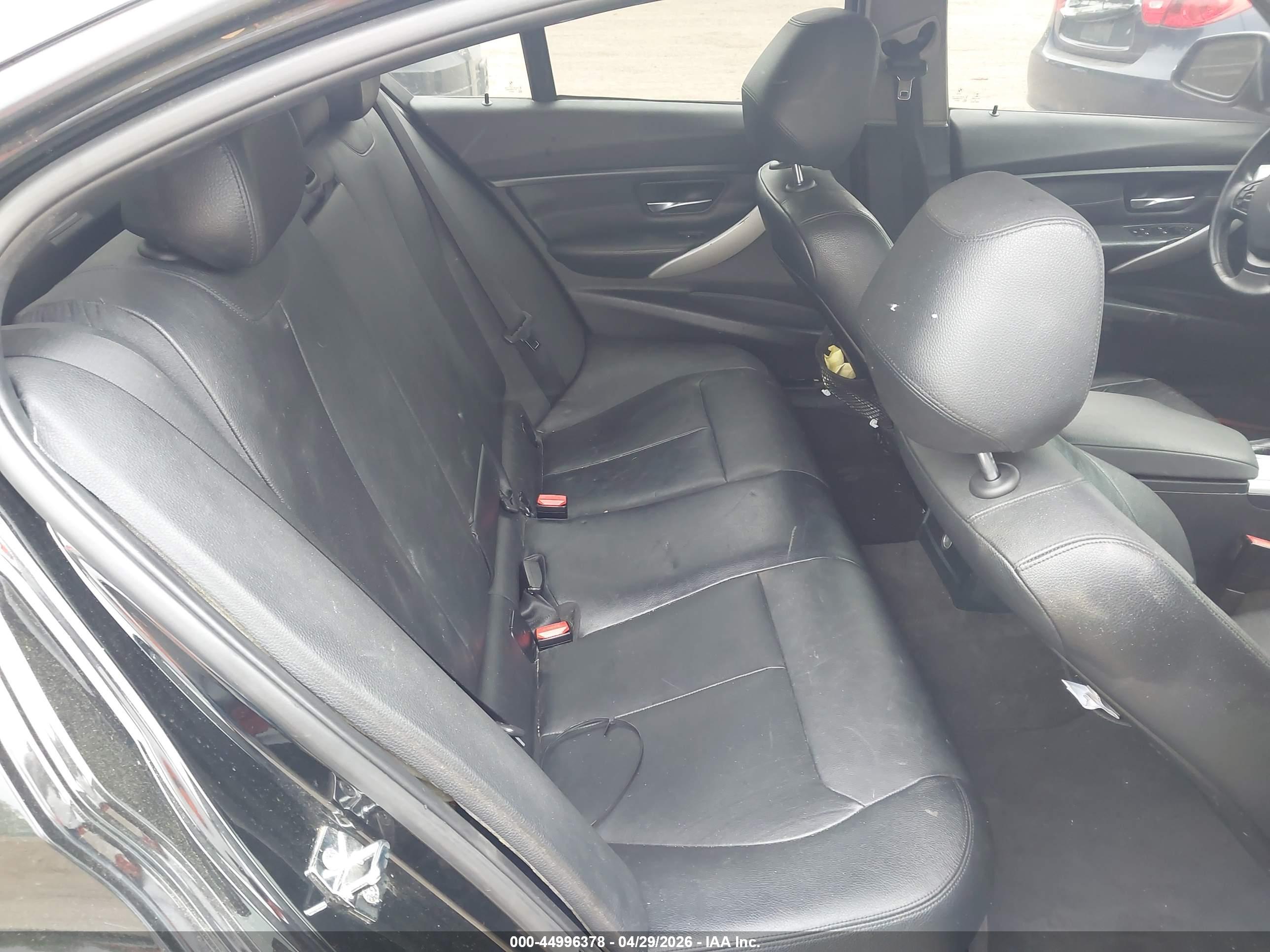 BMW 328I image 8