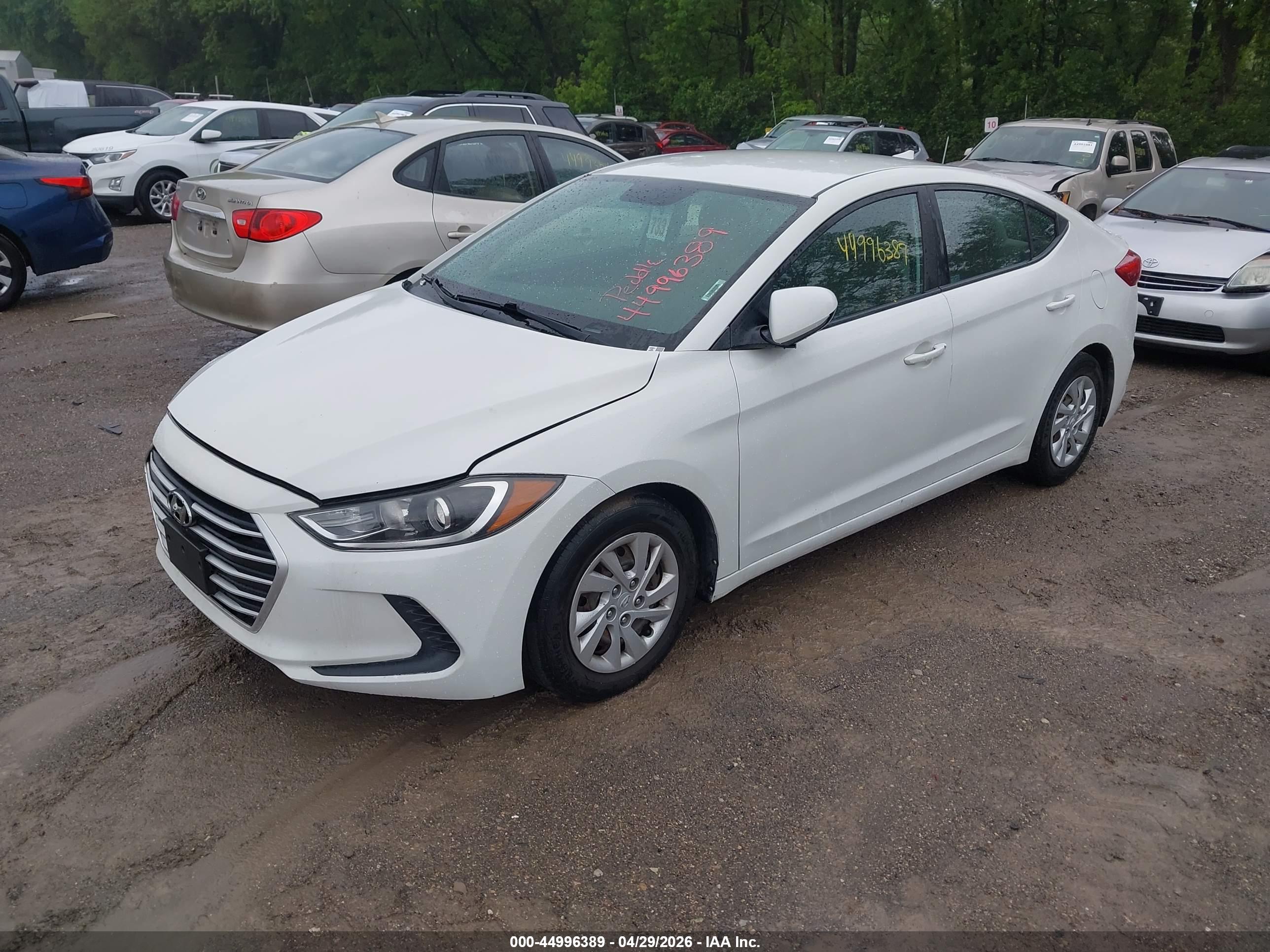 HYUNDAI ELANTRA image 2