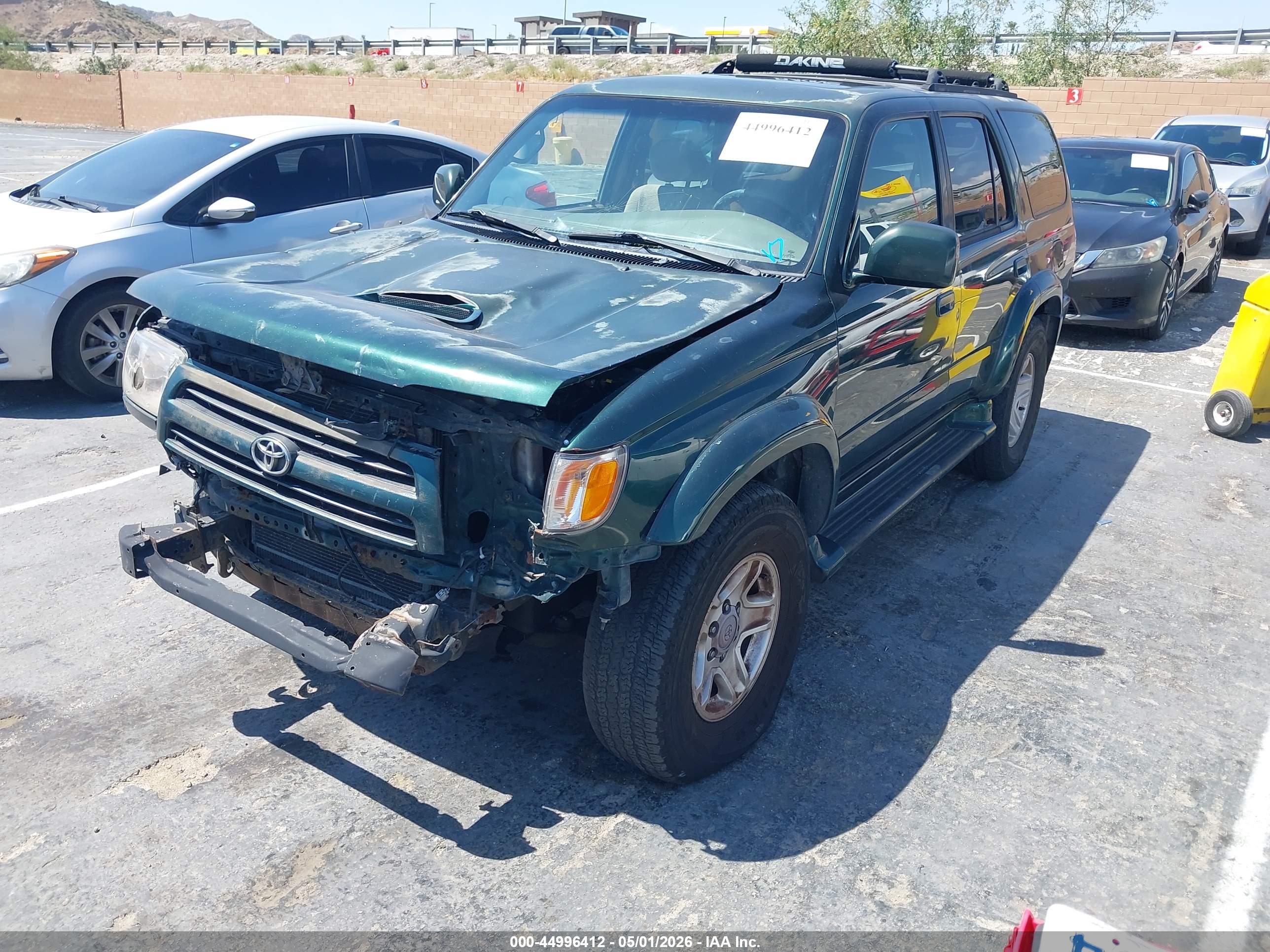 TOYOTA 4RUNNER image 2