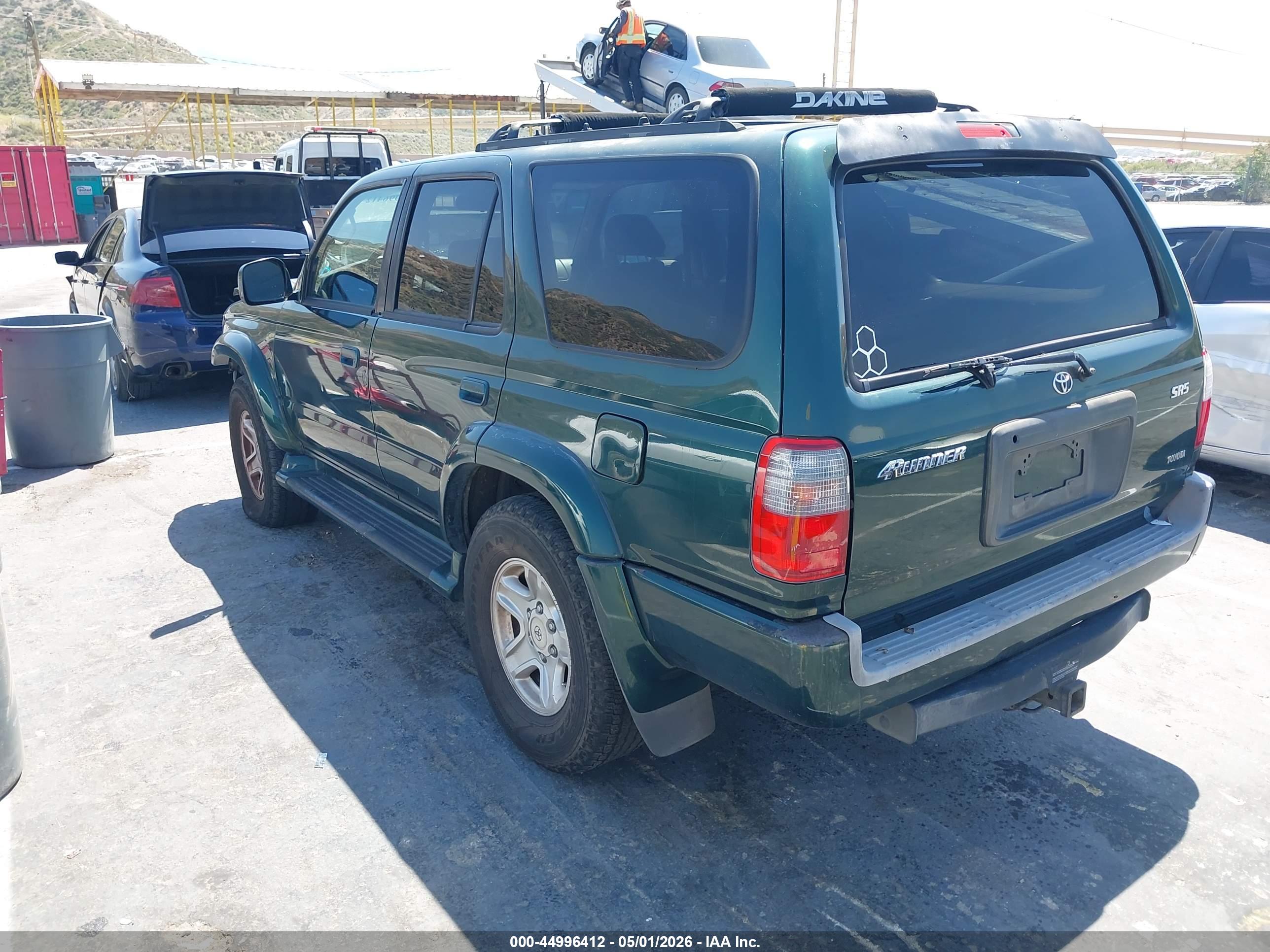 TOYOTA 4RUNNER image 3