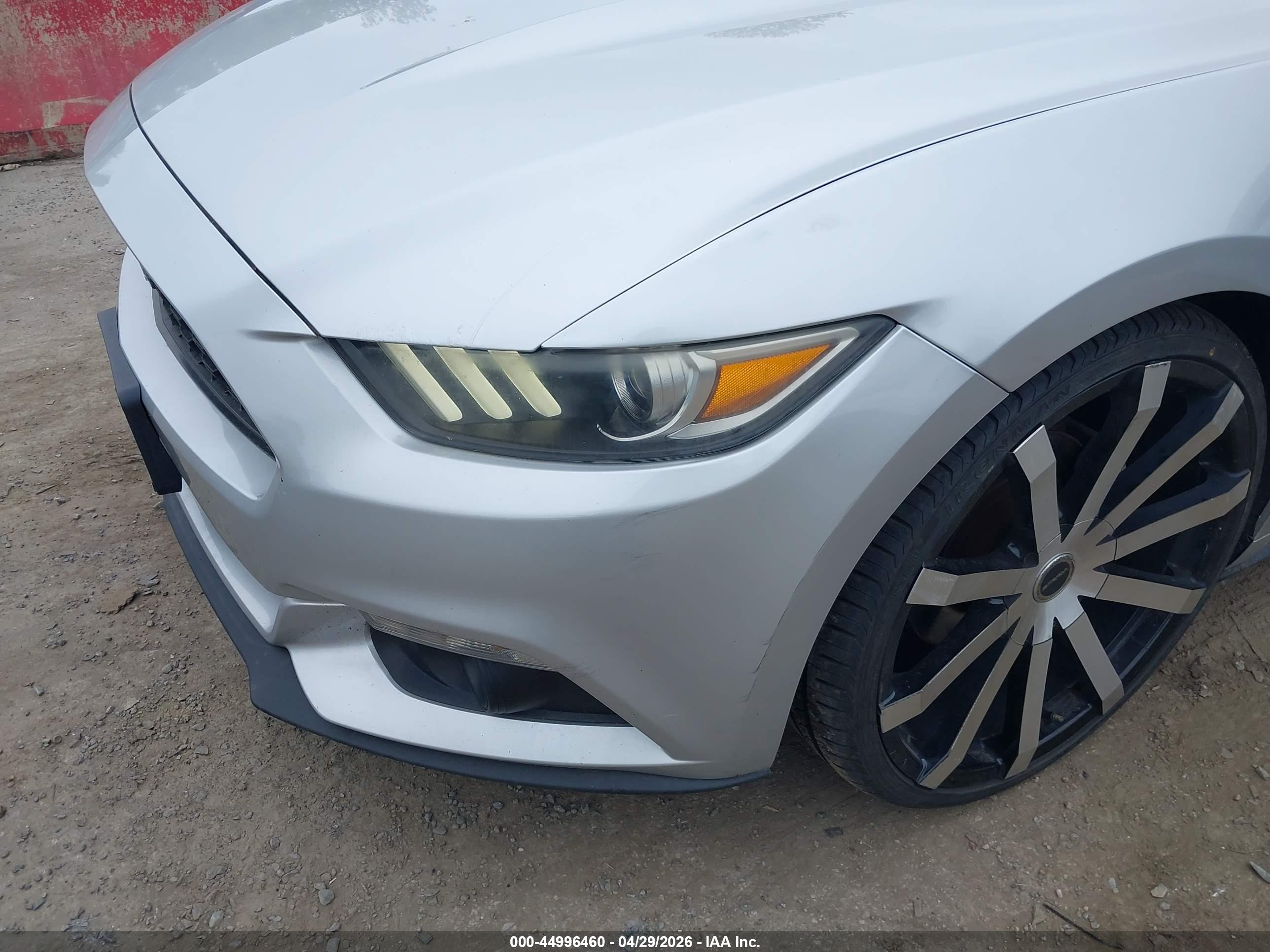 FORD MUSTANG image 6