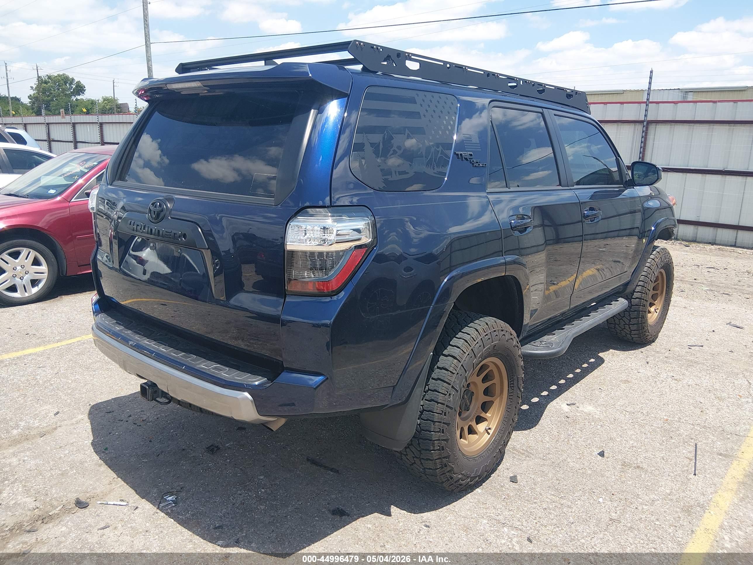 TOYOTA 4RUNNER image 4