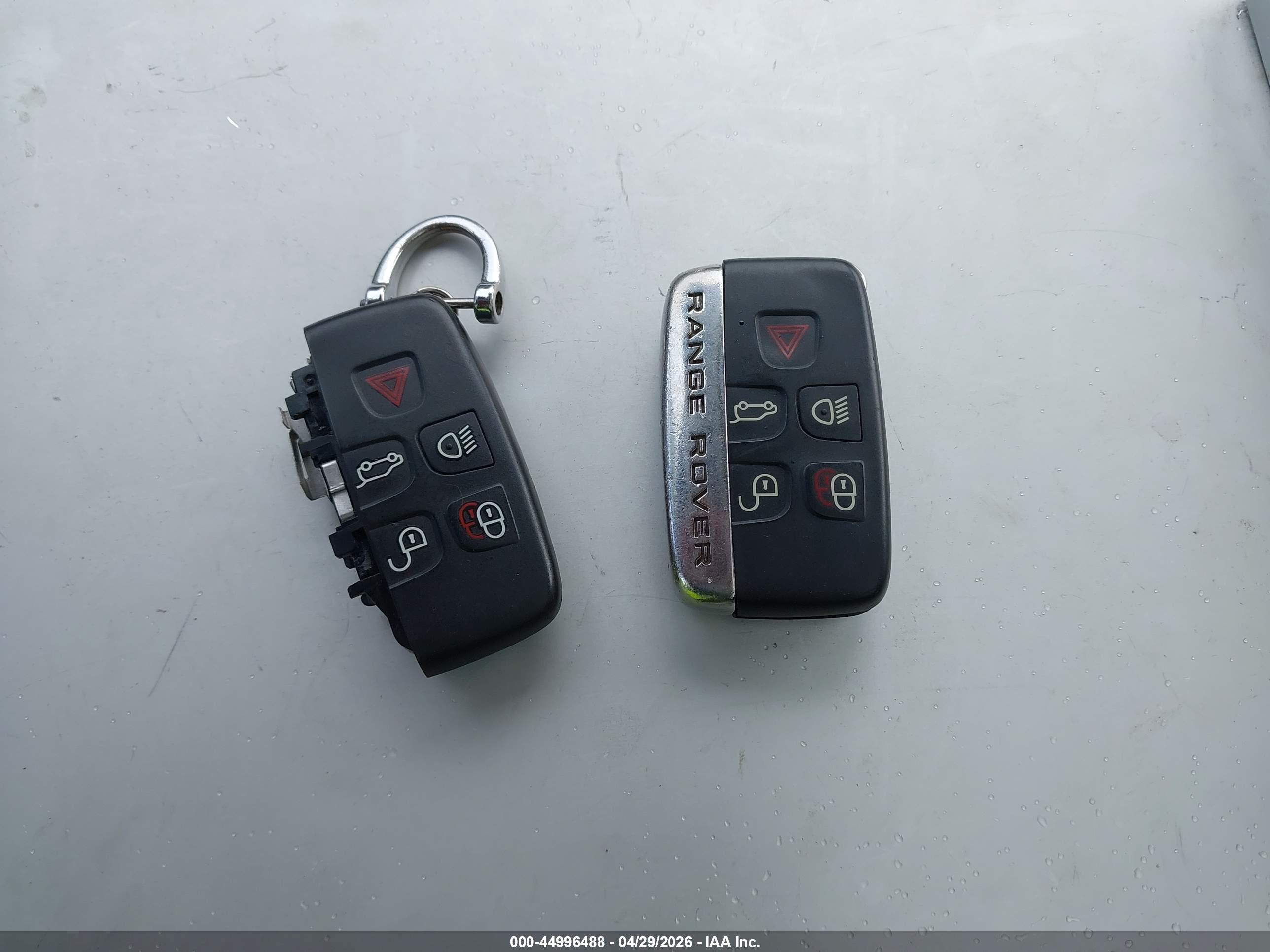 LAND ROVER image 11