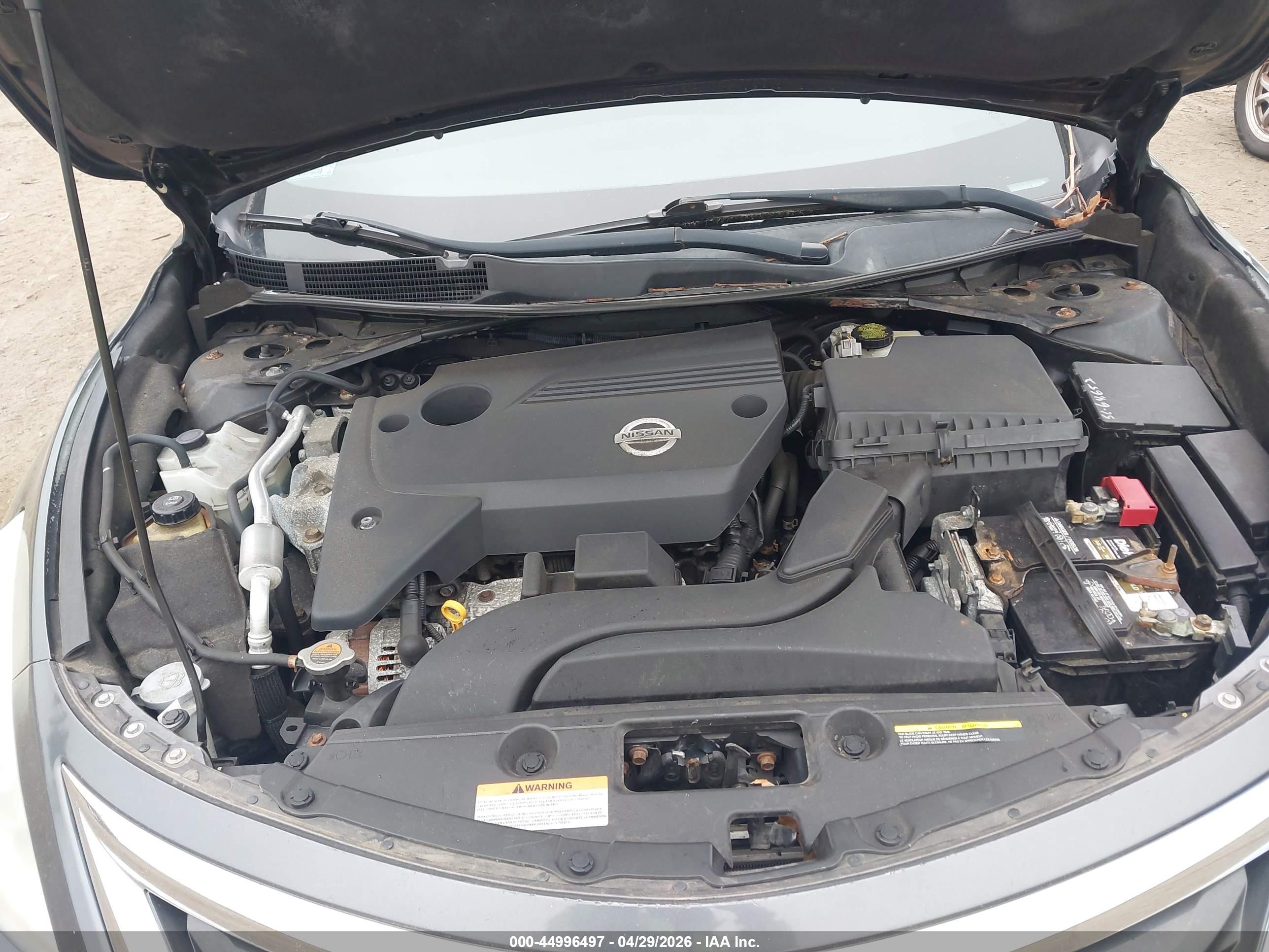NISSAN ALTIMA image 10