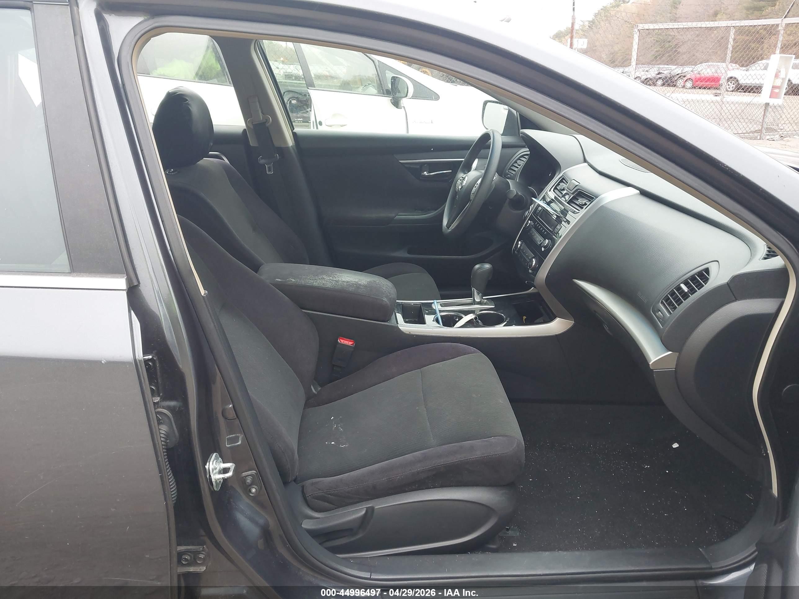 NISSAN ALTIMA image 5