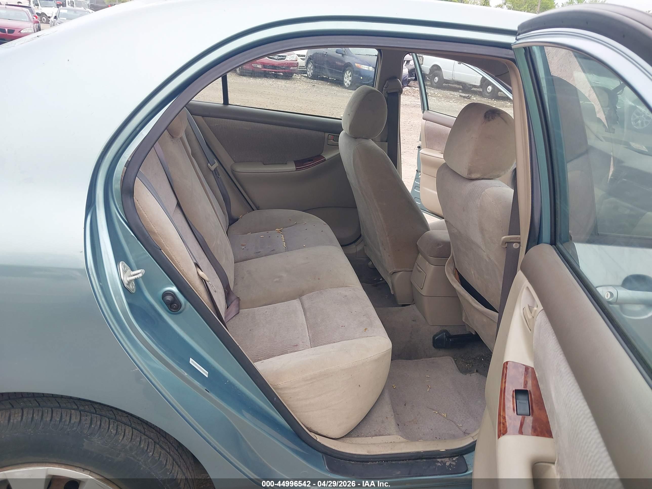 TOYOTA COROLLA image 8