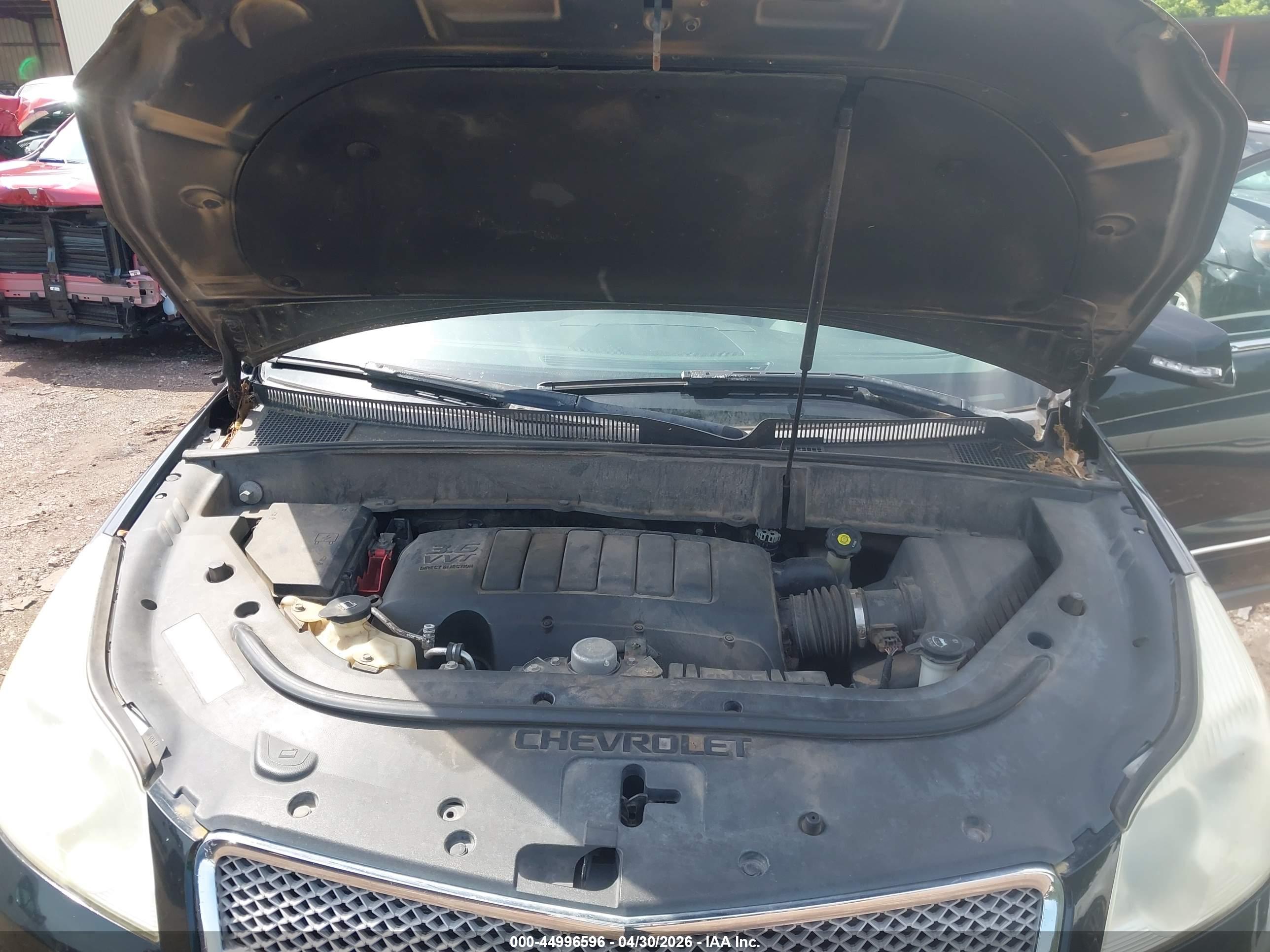 CHEVROLET TRAVERSE image 10