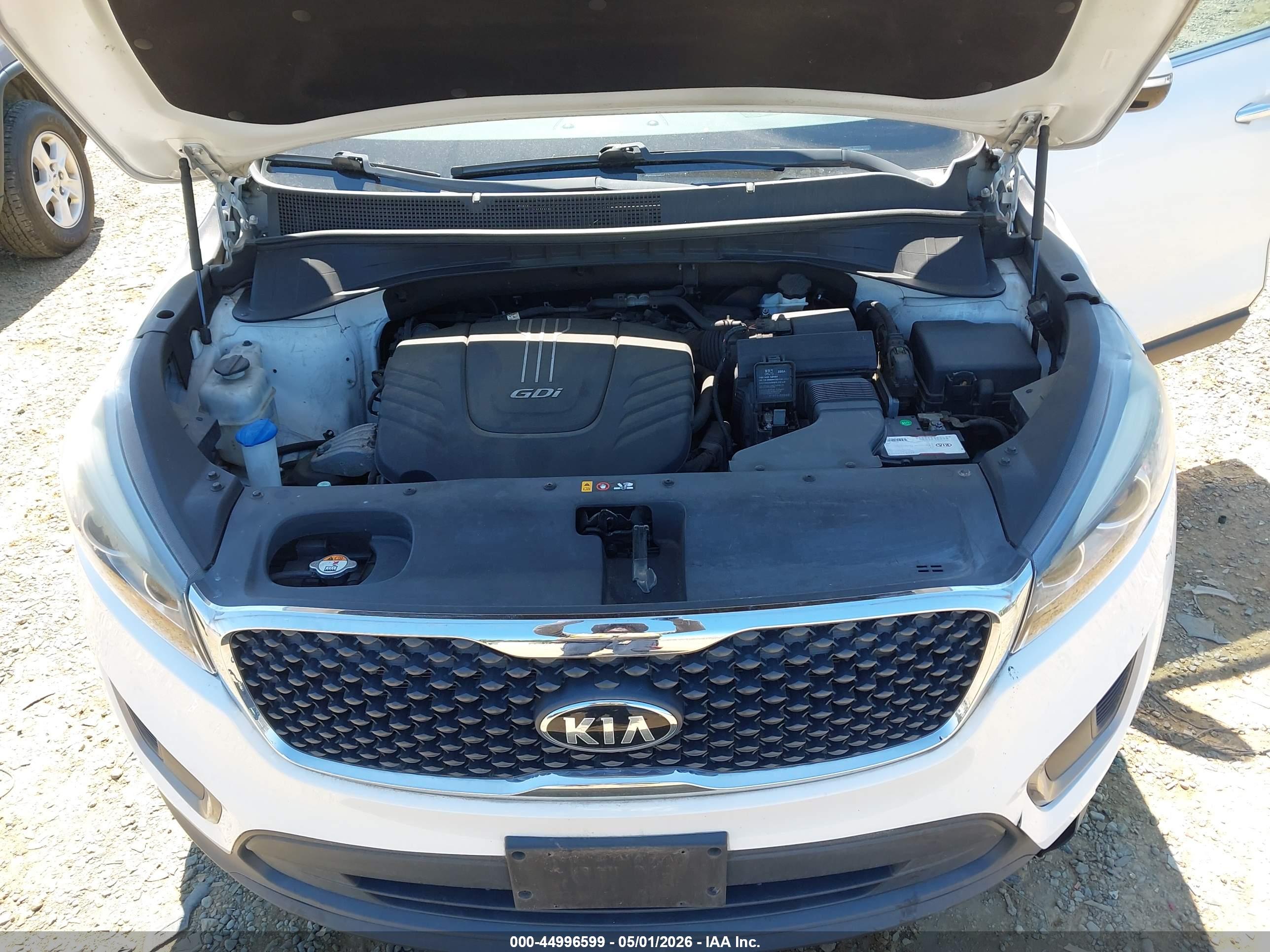 KIA SORENTO image 10