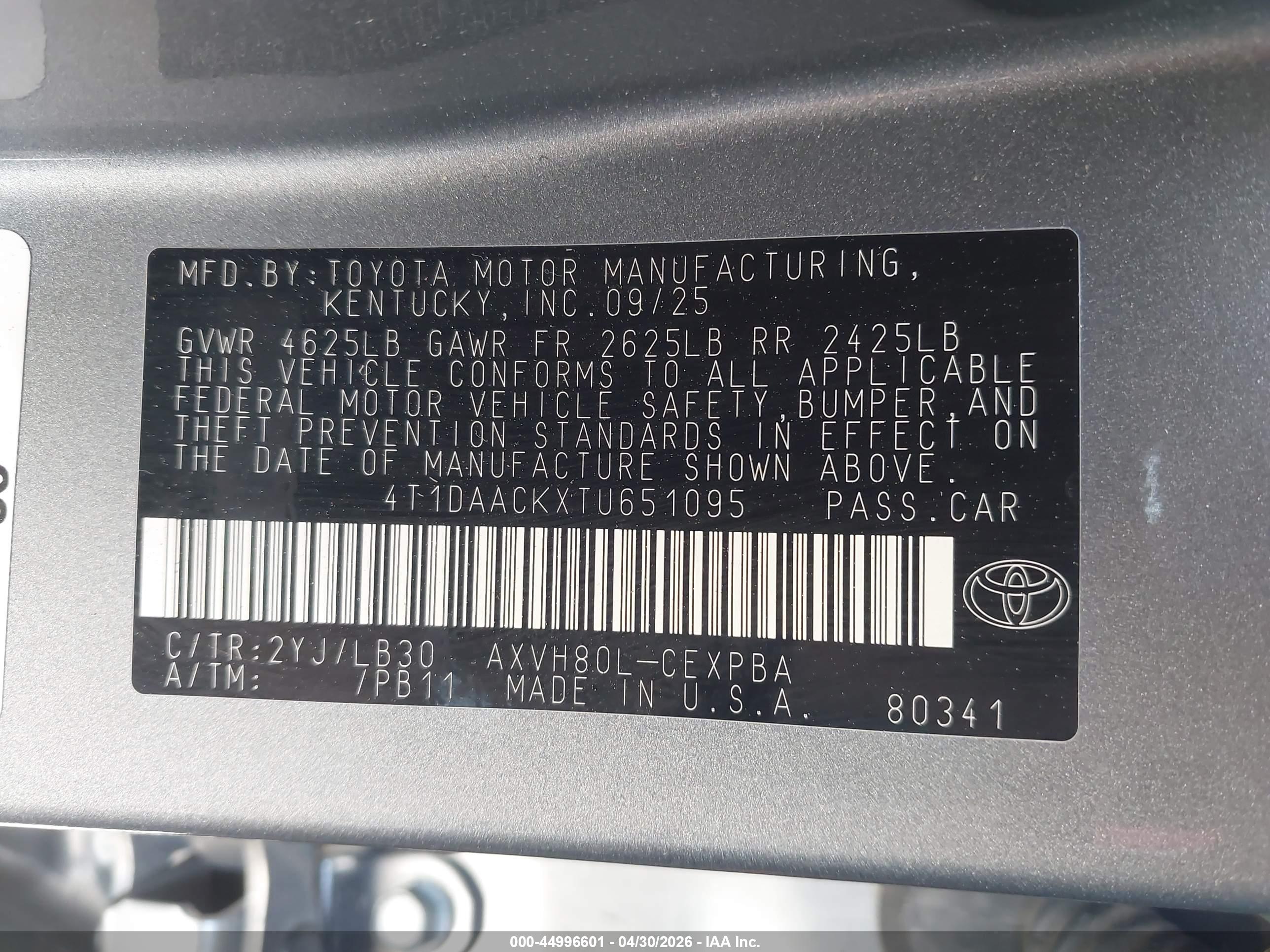 TOYOTA CAMRY image 9