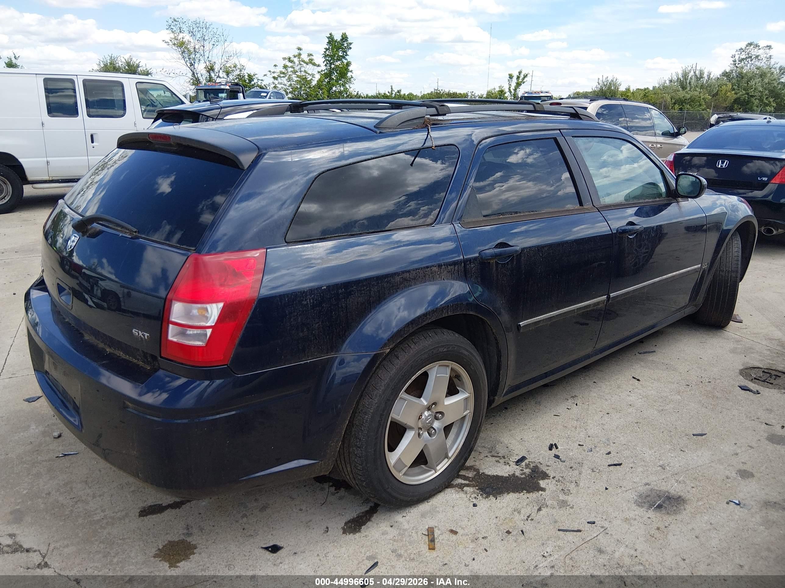 DODGE MAGNUM image 4