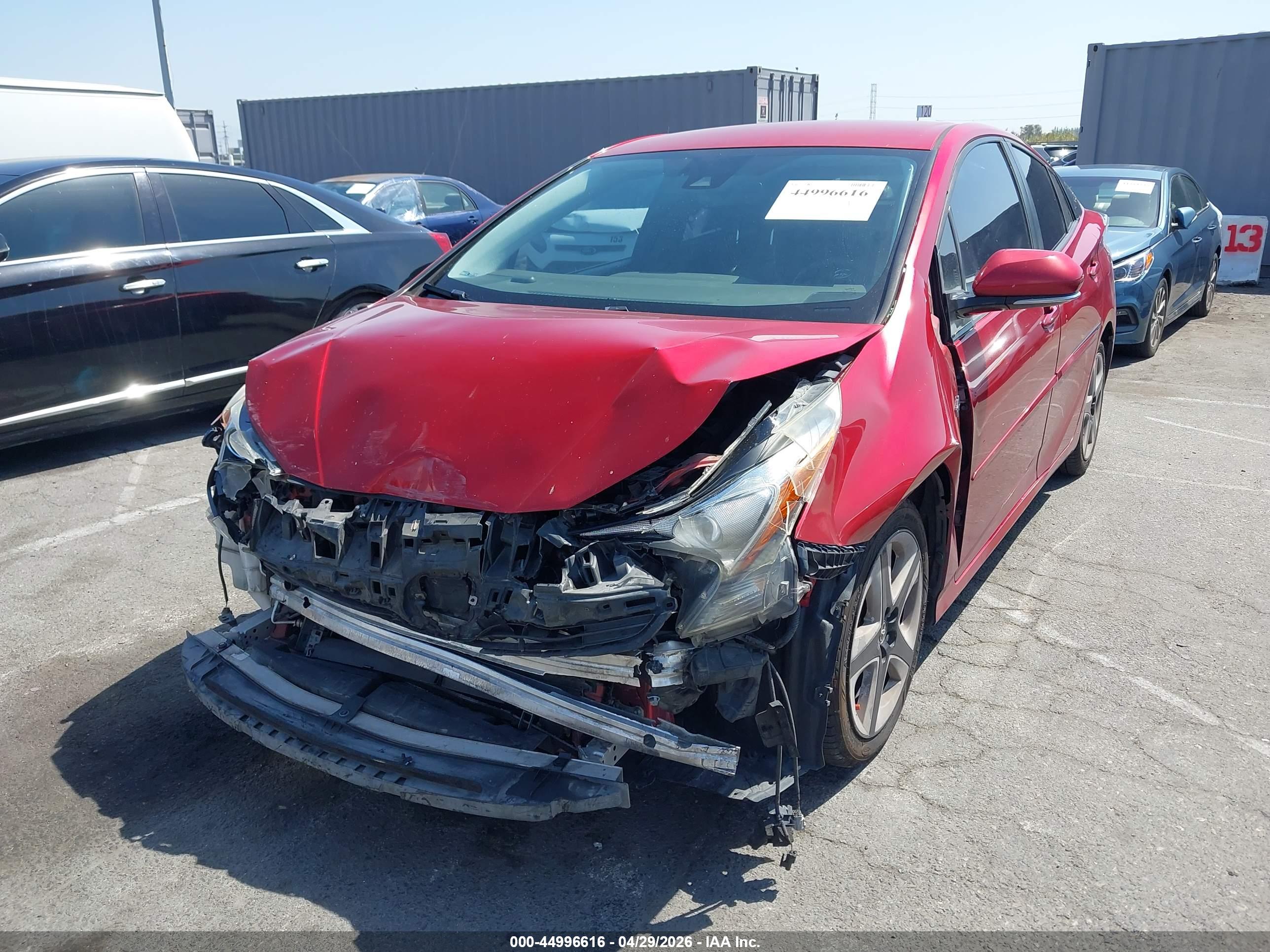 TOYOTA PRIUS image 2