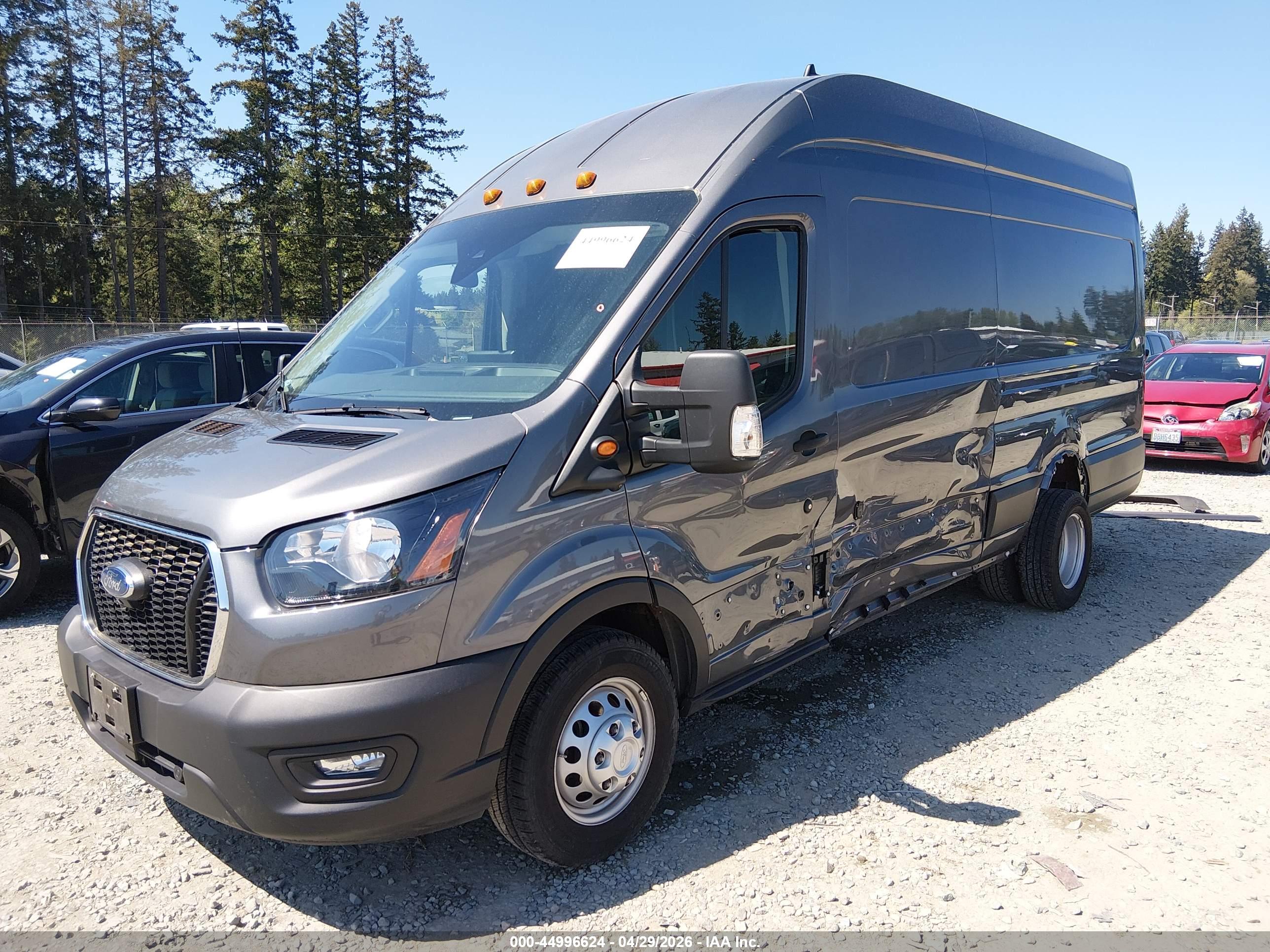 FORD TRANSIT-350 image 2