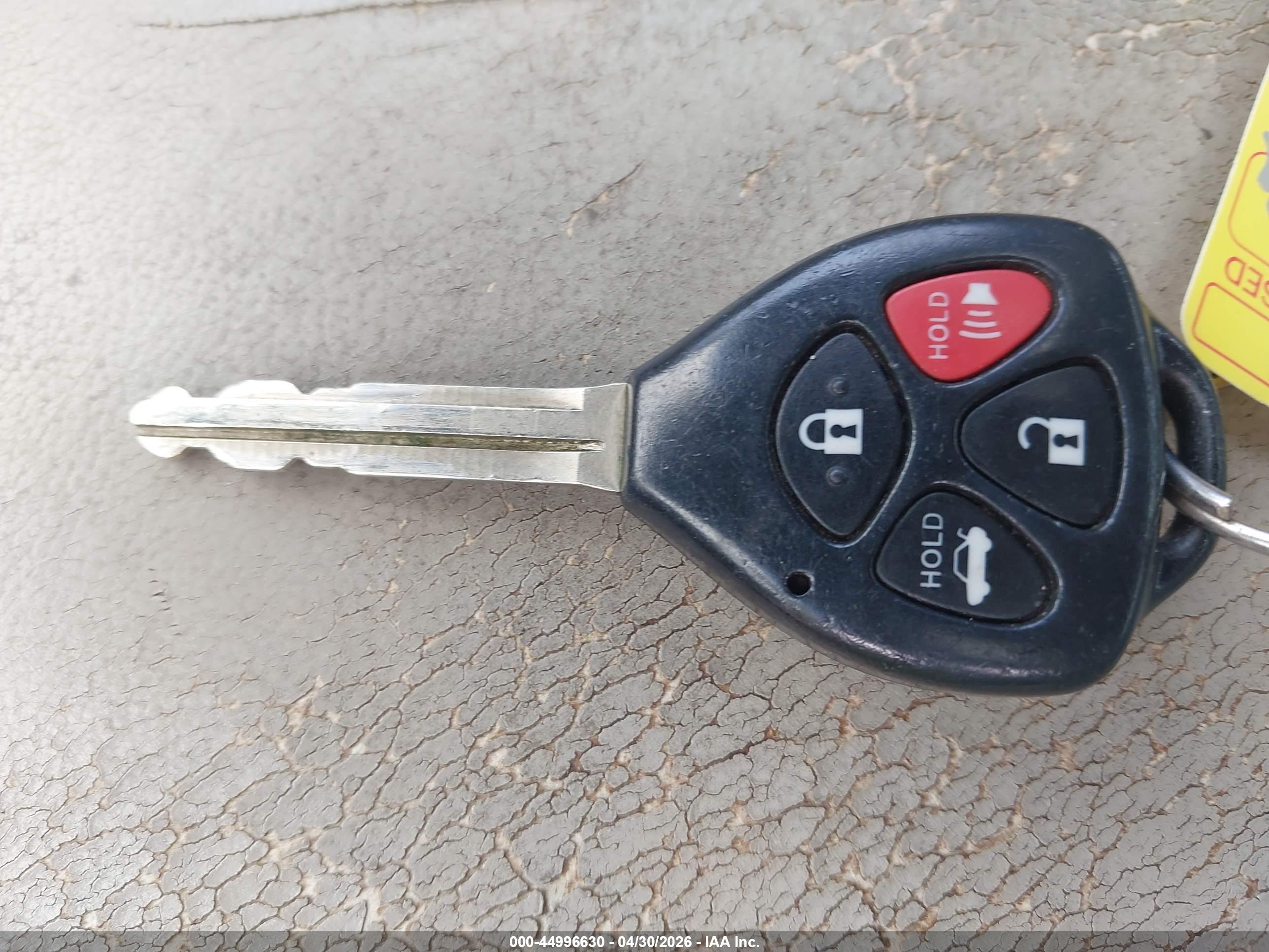 TOYOTA CAMRY image 11