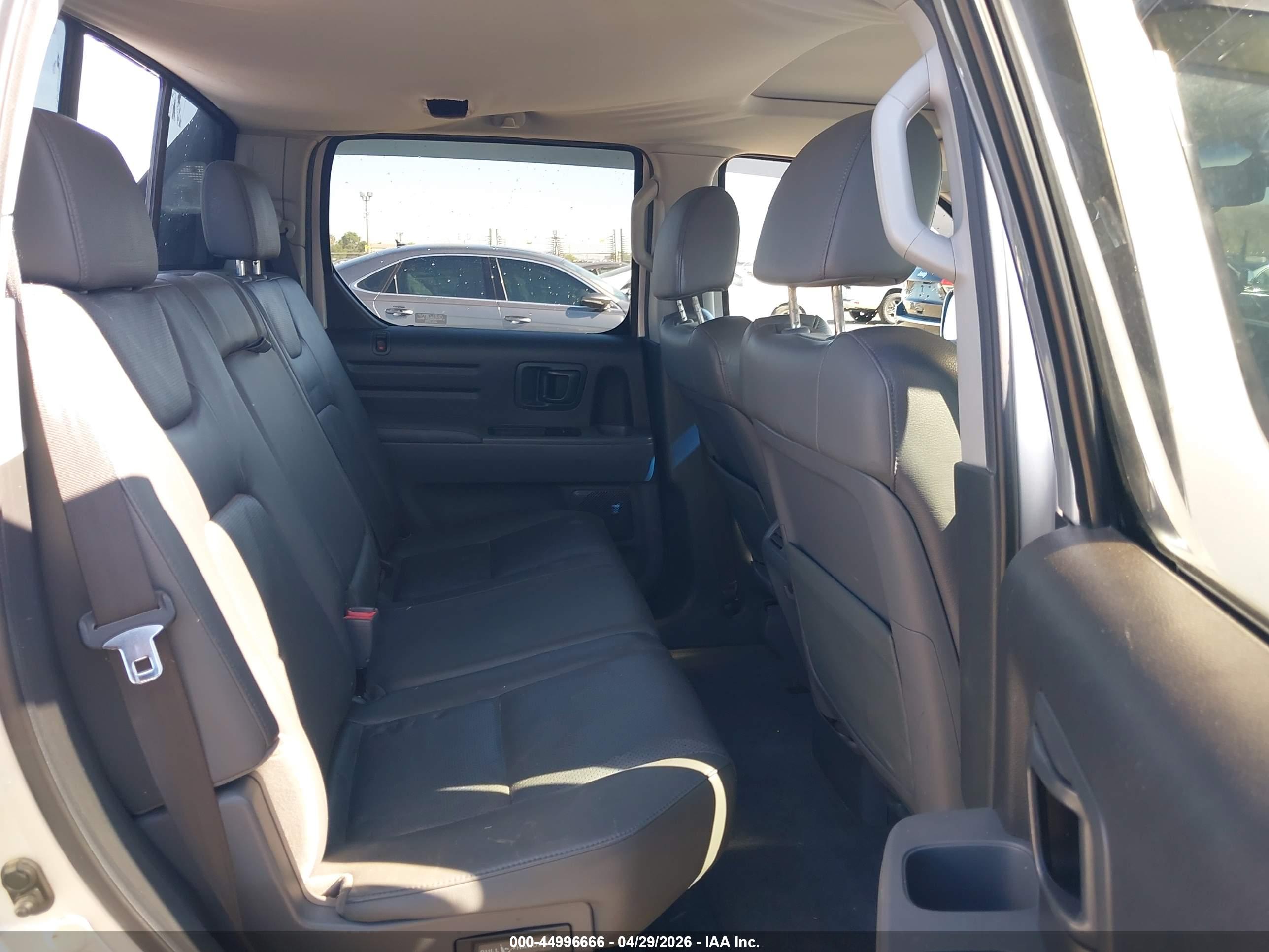 HONDA RIDGELINE image 8