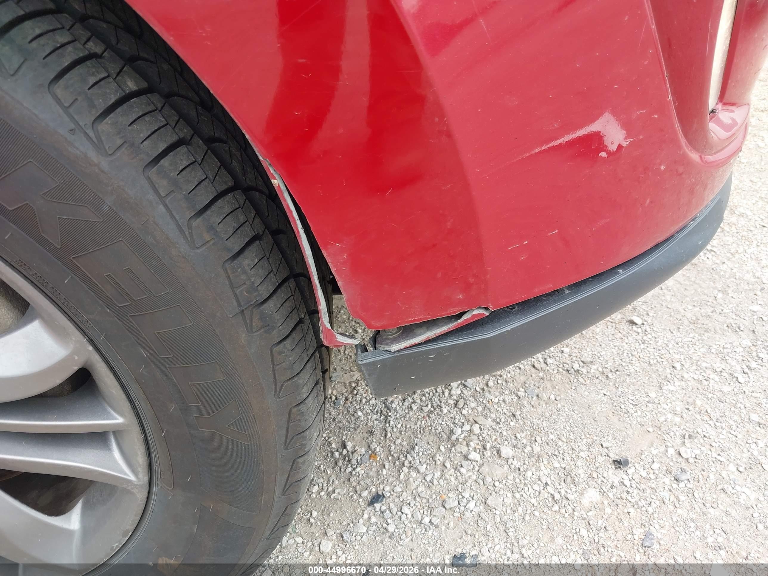 HYUNDAI TUCSON image 6