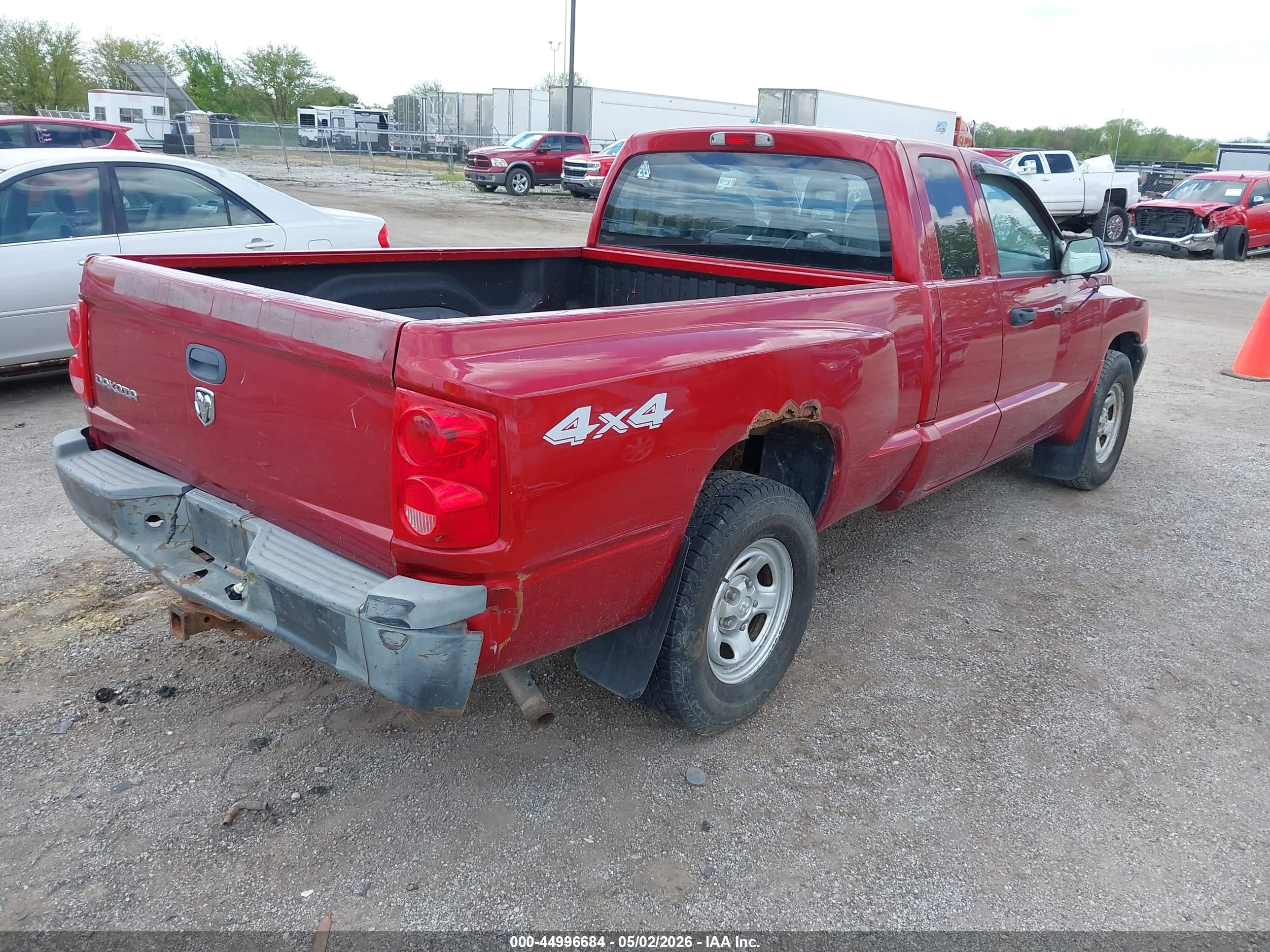 DODGE DAKOTA image 4