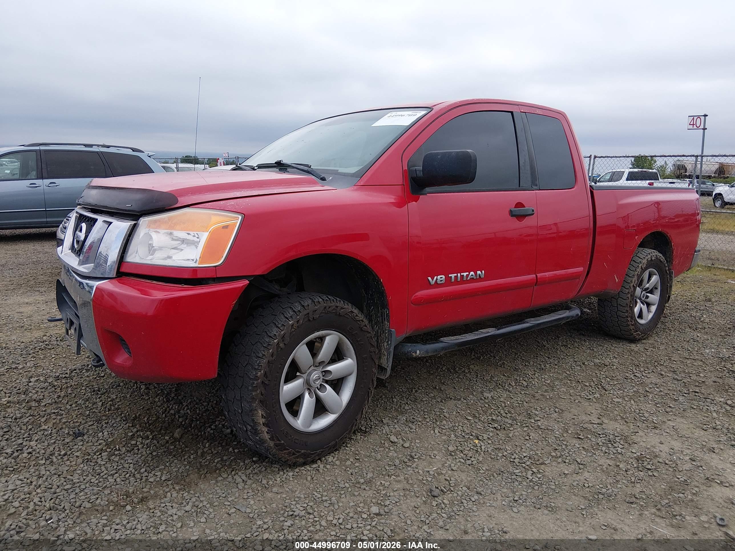 NISSAN TITAN image 2