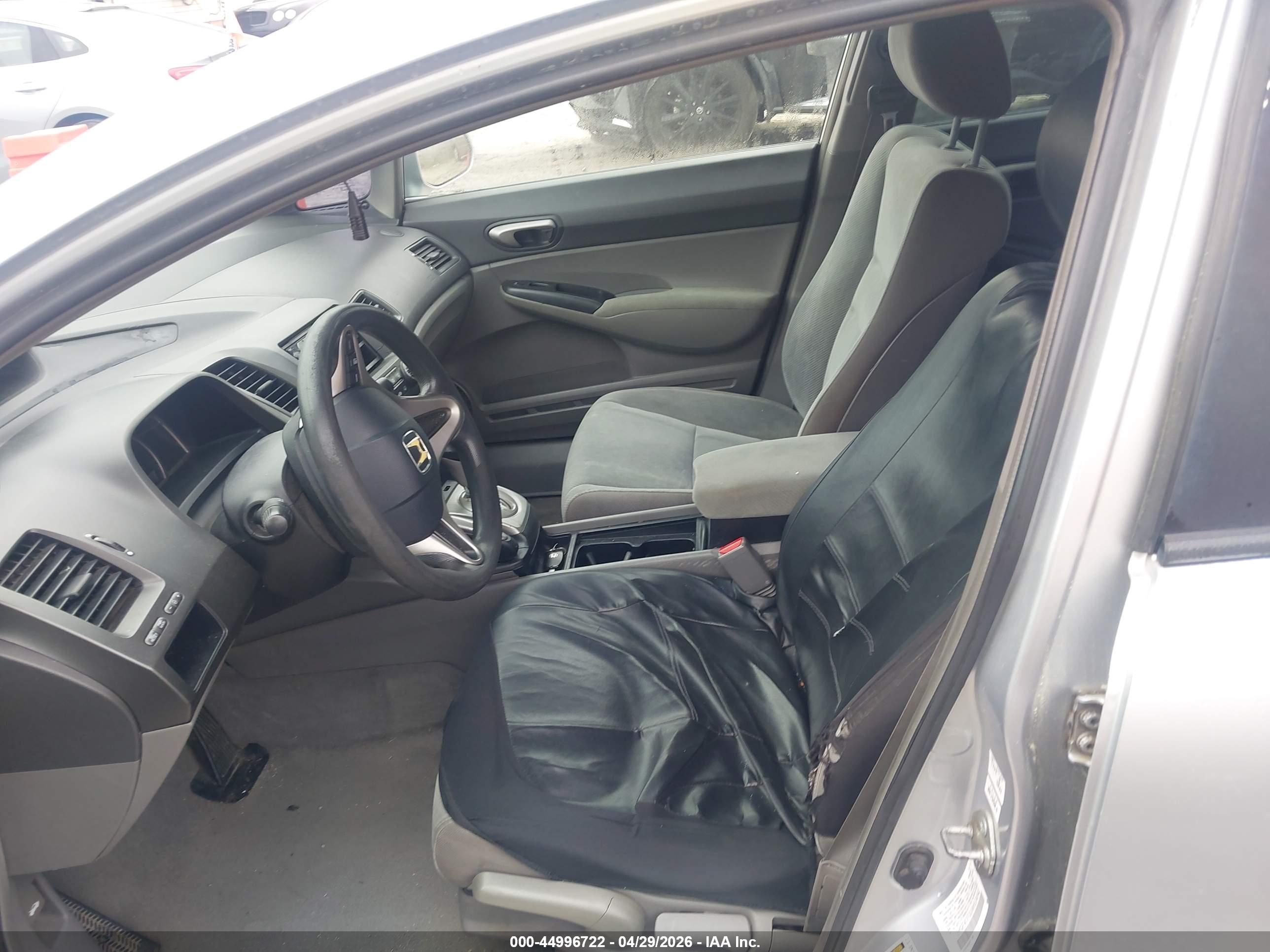 HONDA CIVIC image 5