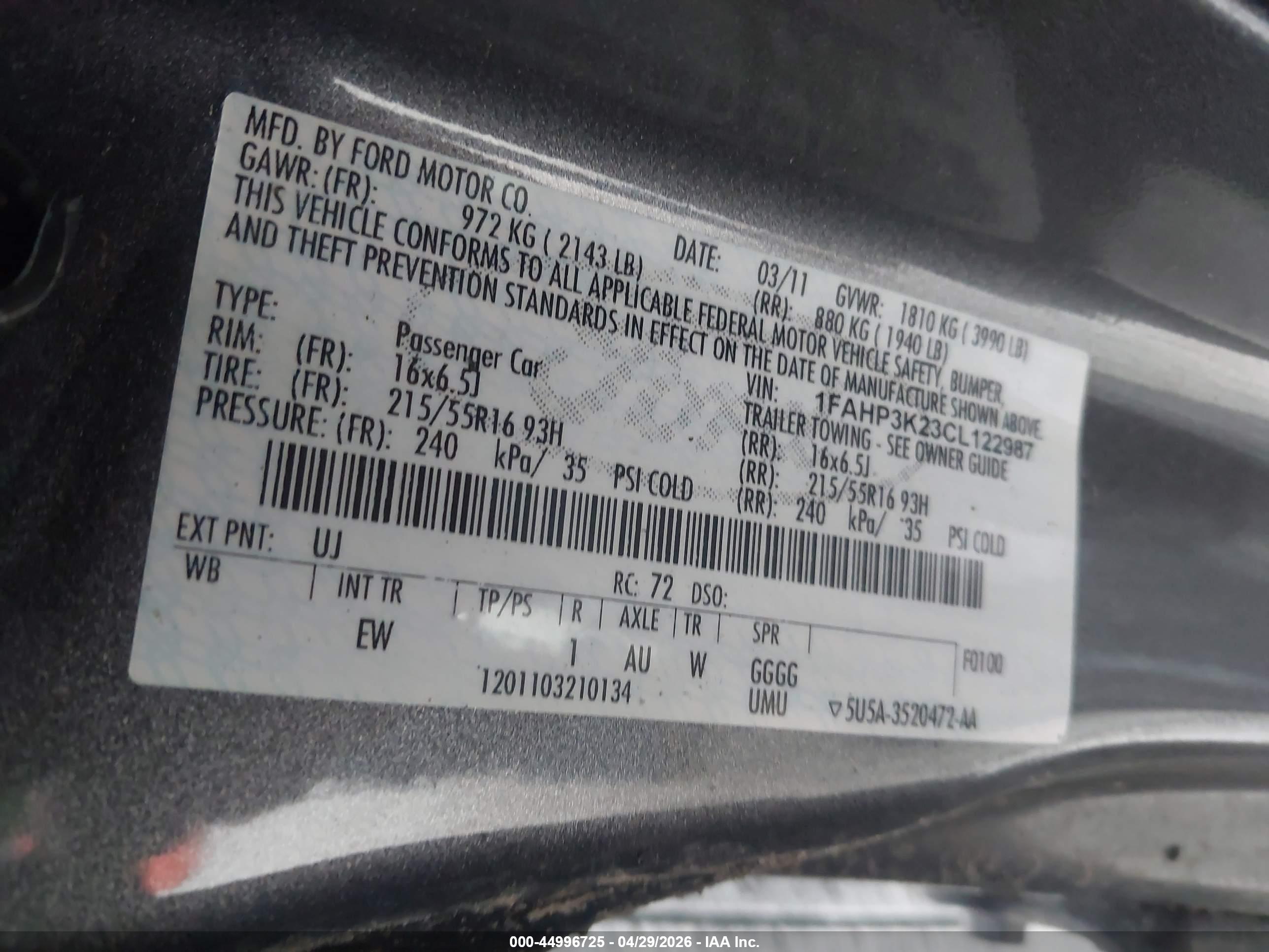 FORD FOCUS image 9