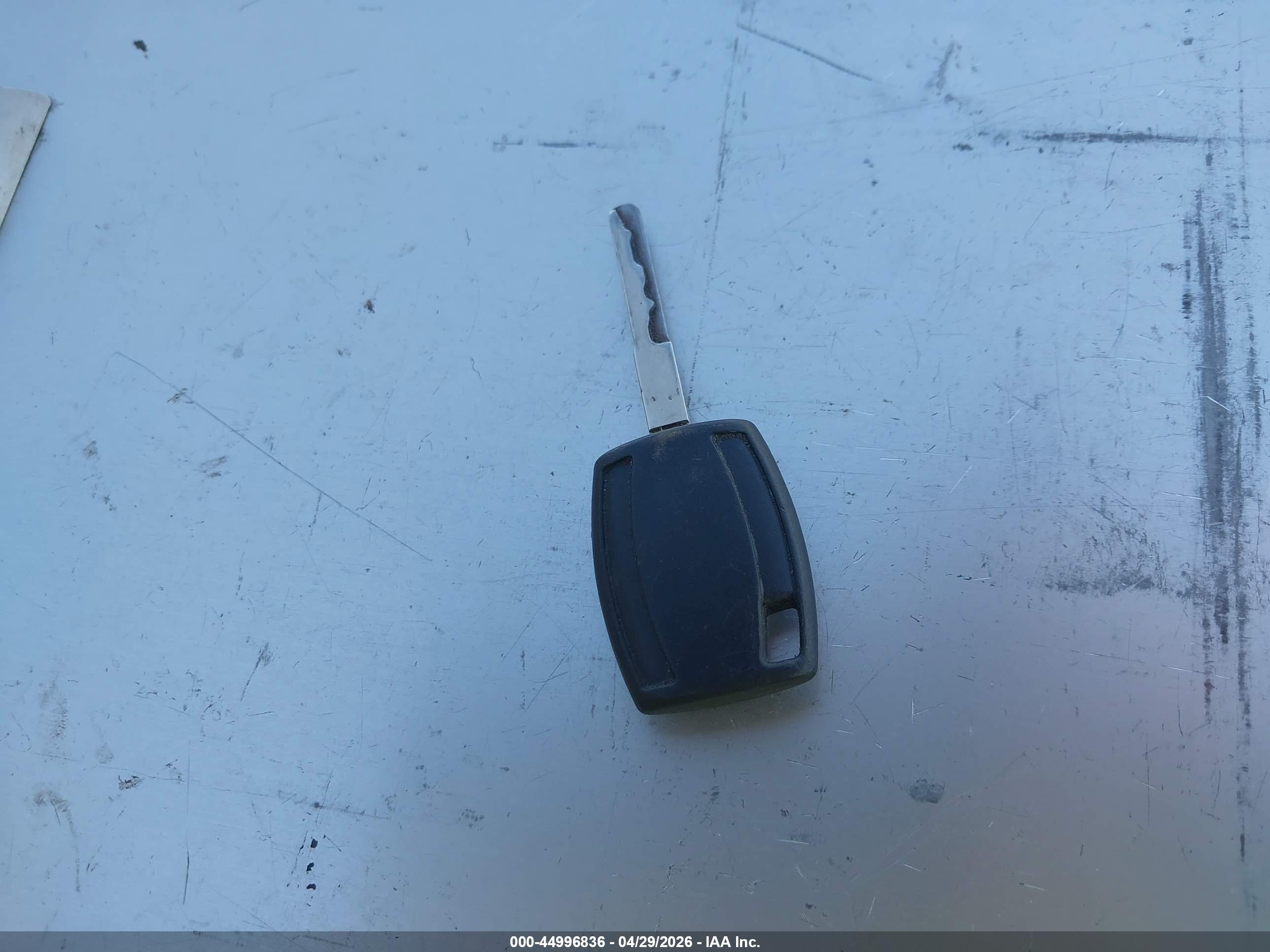 FORD FIESTA image 11