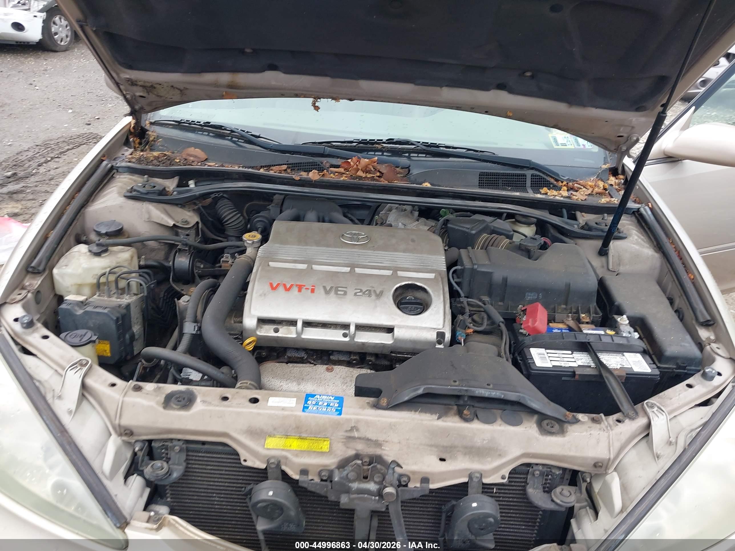TOYOTA CAMRY image 10