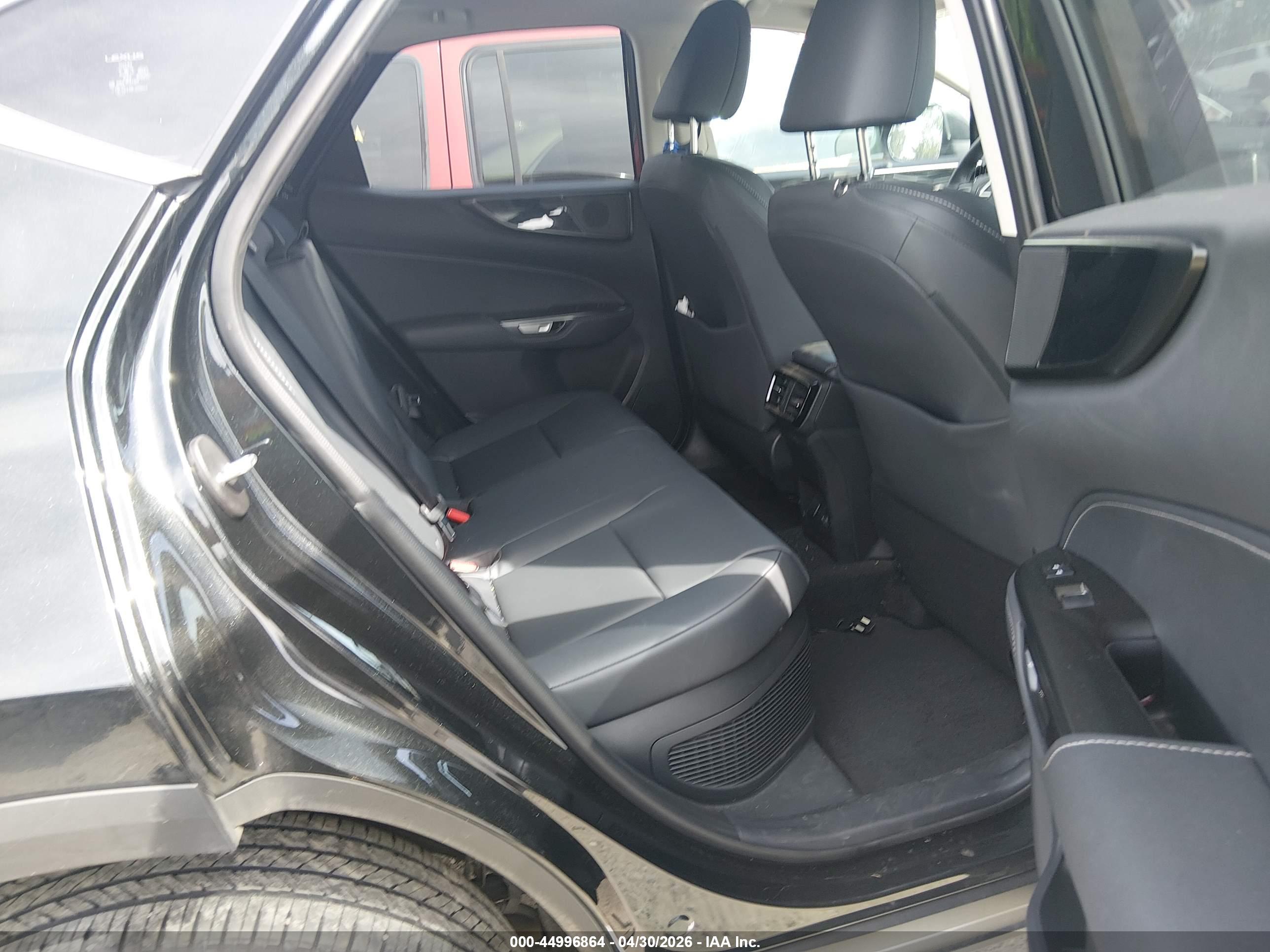 LEXUS NX image 8