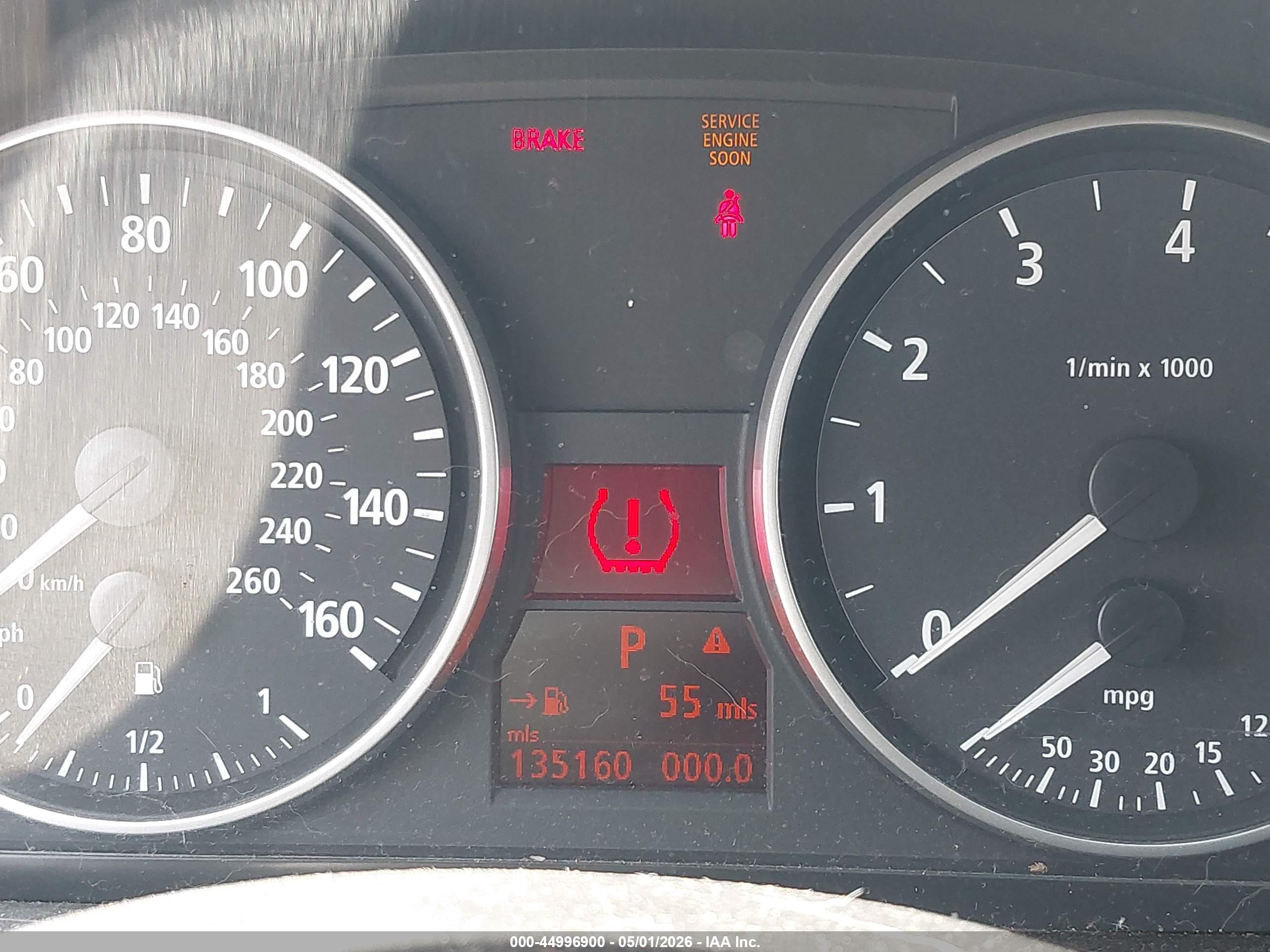 BMW 325I image 7