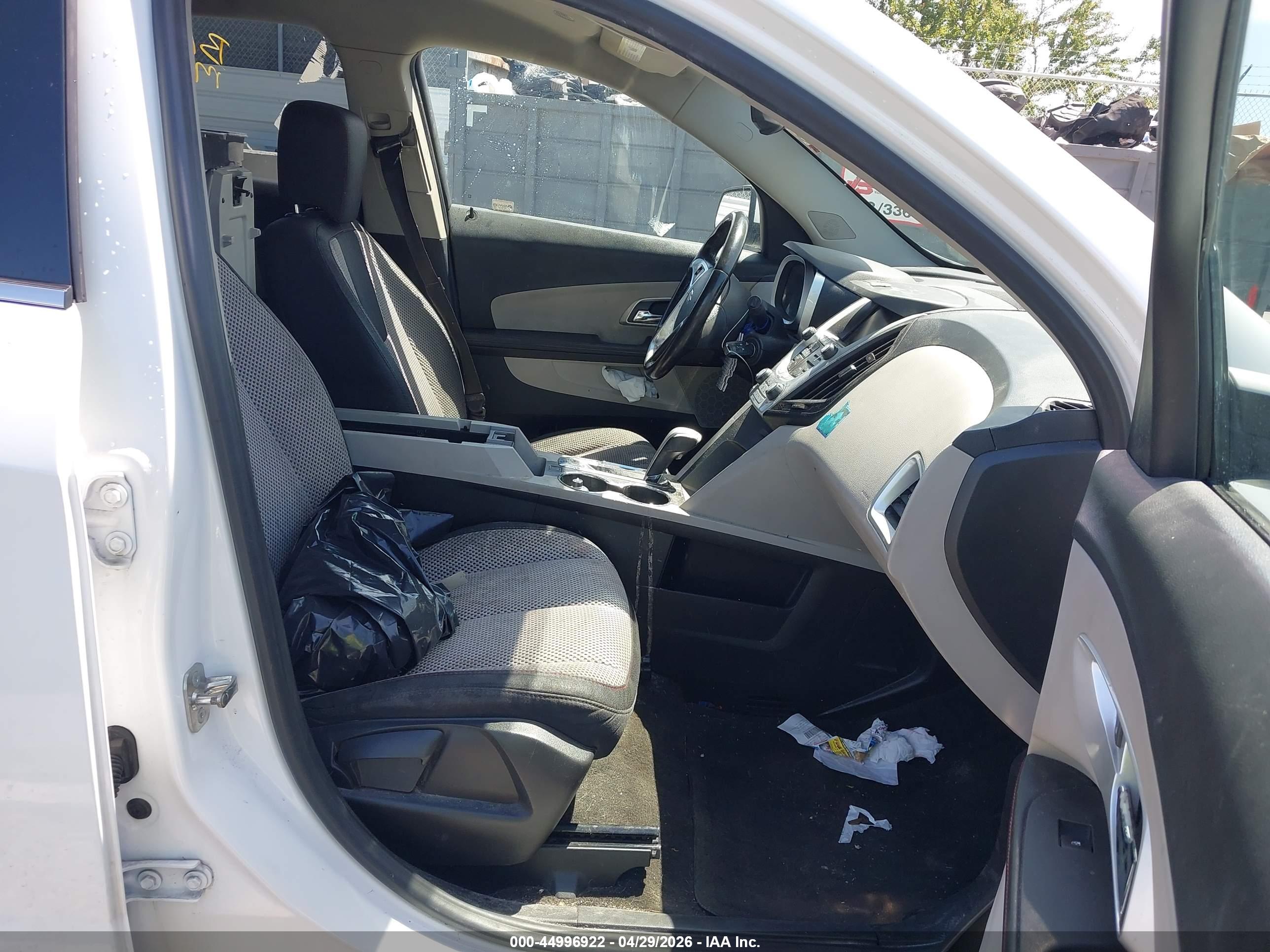 CHEVROLET EQUINOX image 5