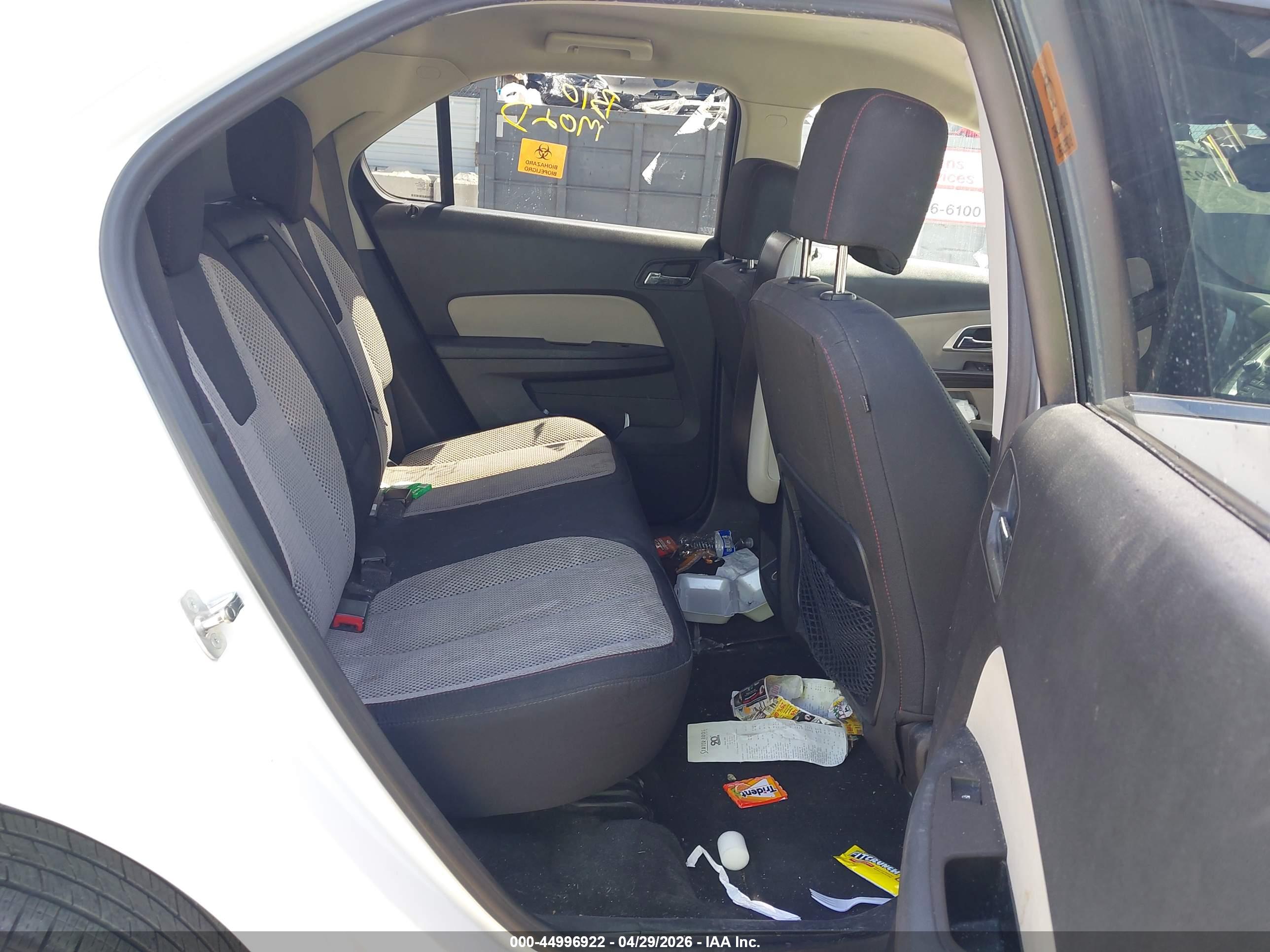 CHEVROLET EQUINOX image 8