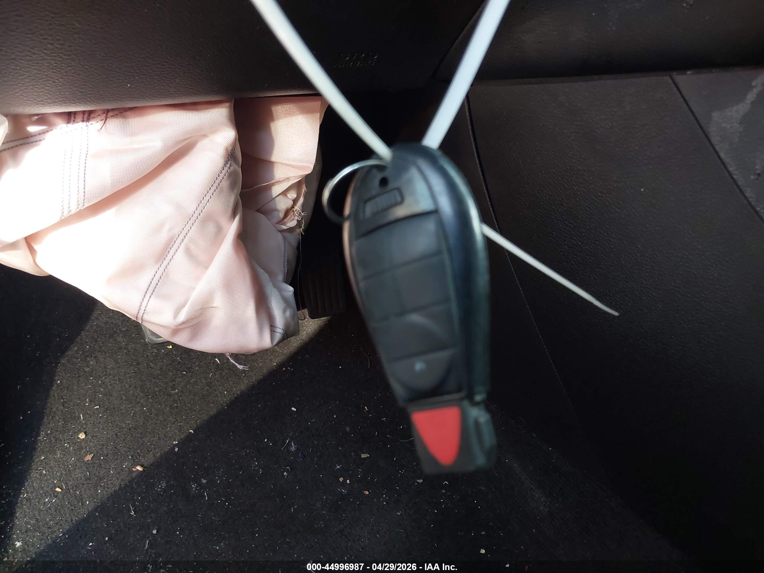 JEEP CHEROKEE image 11