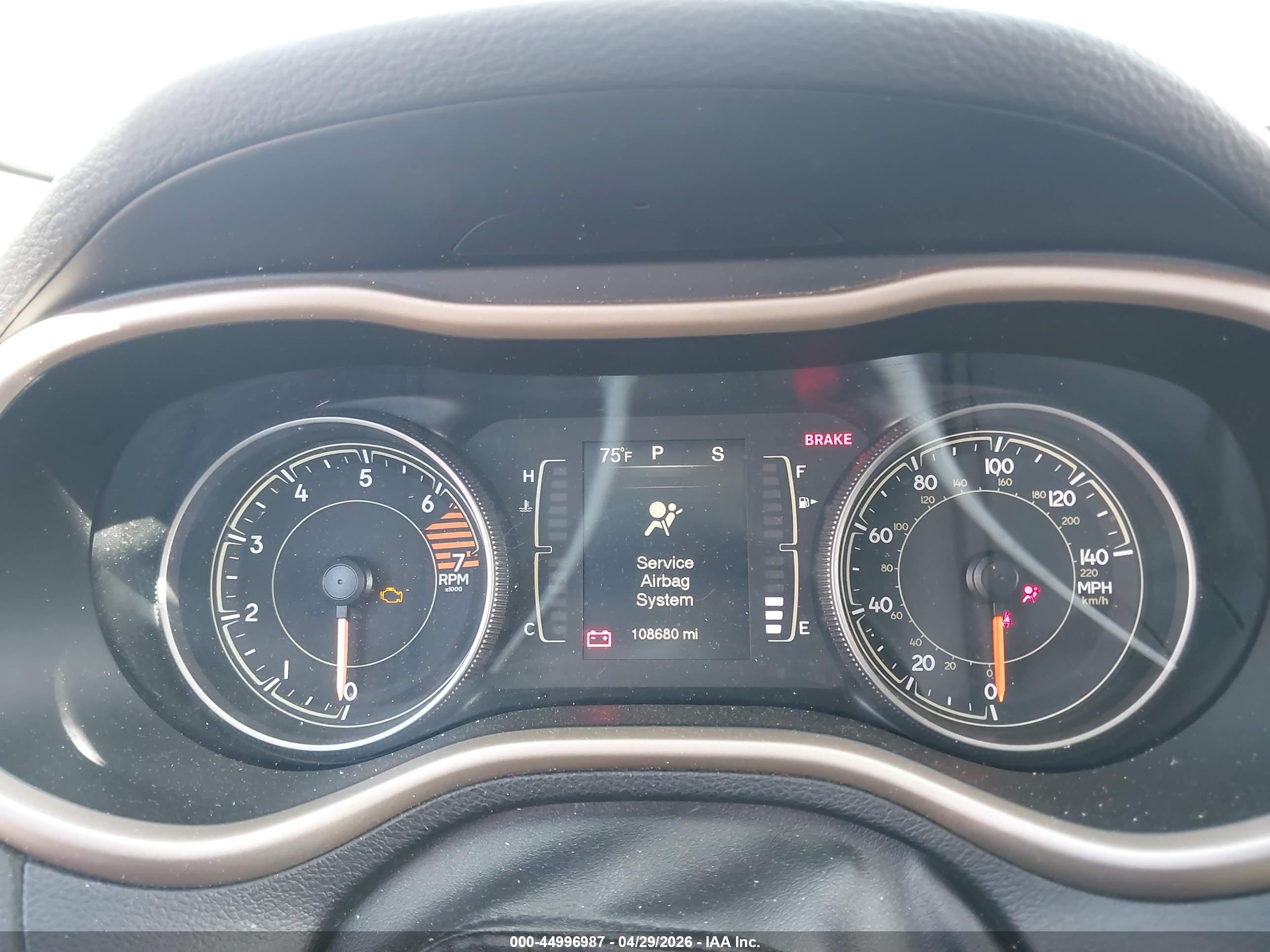 JEEP CHEROKEE image 7