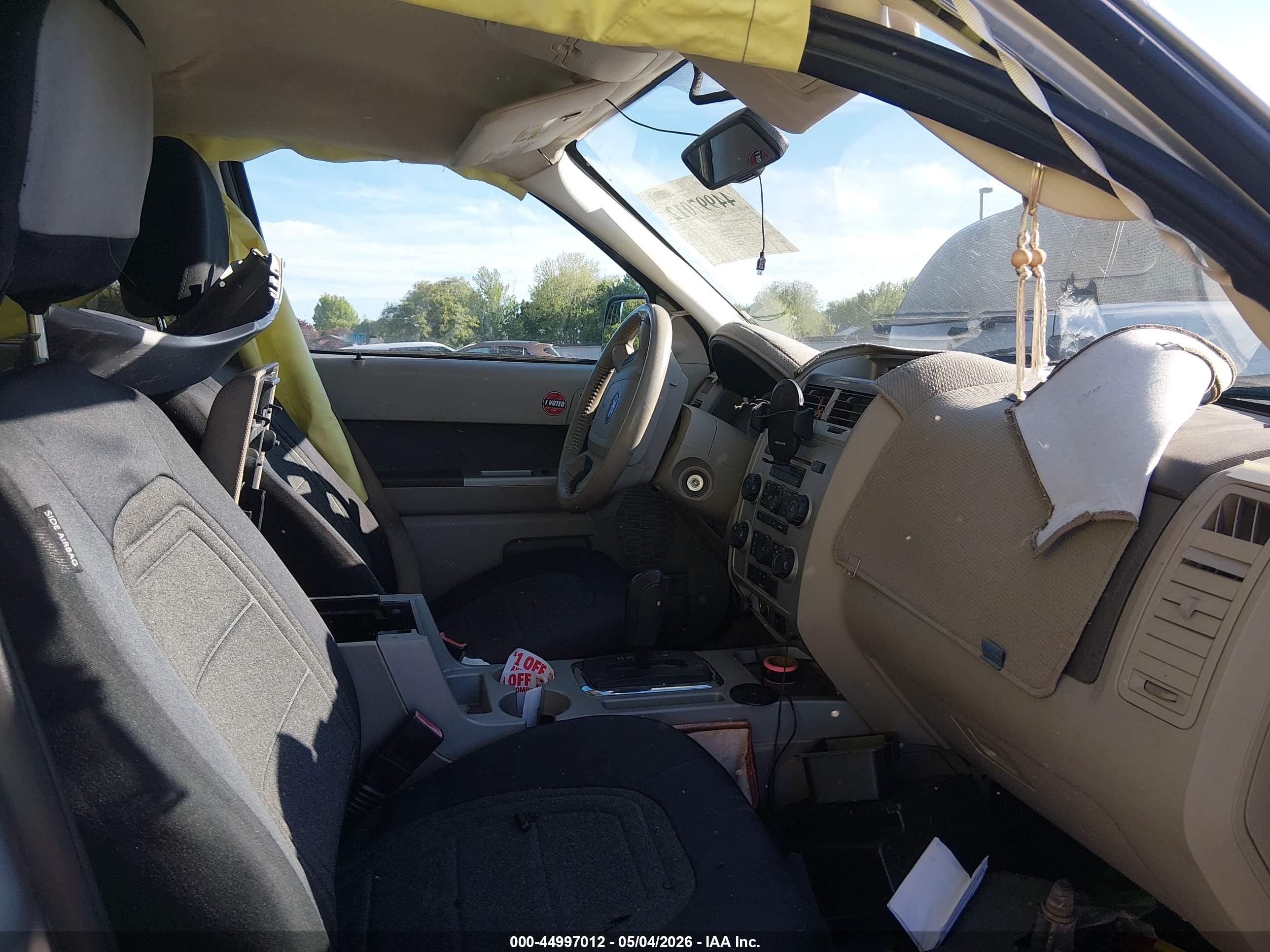 FORD ESCAPE image 5