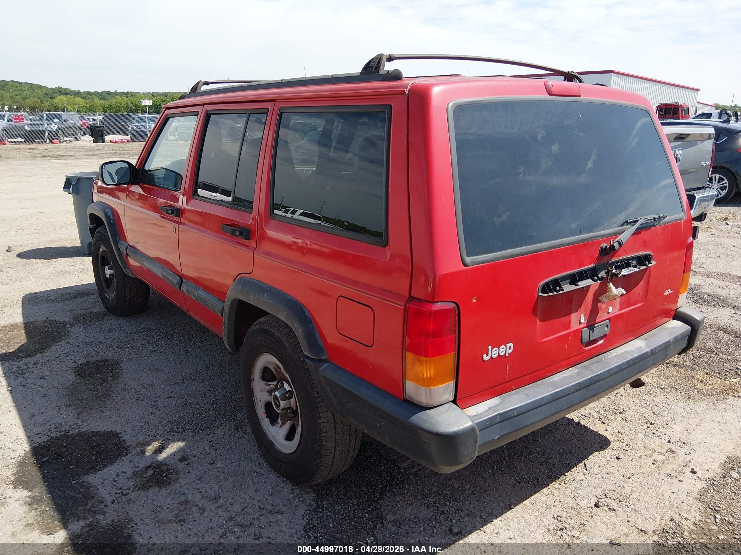 JEEP CHEROKEE image 3