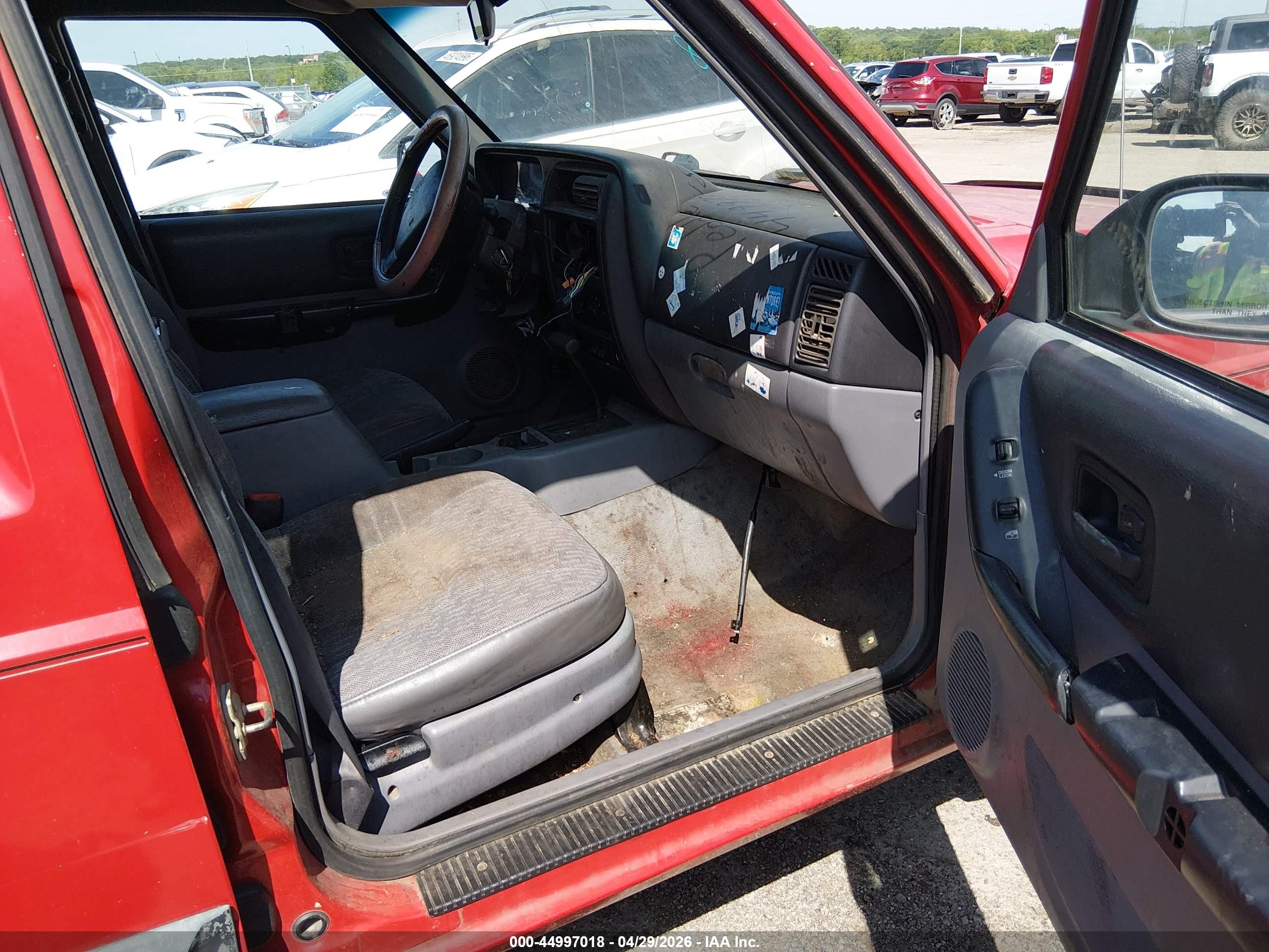 JEEP CHEROKEE image 5