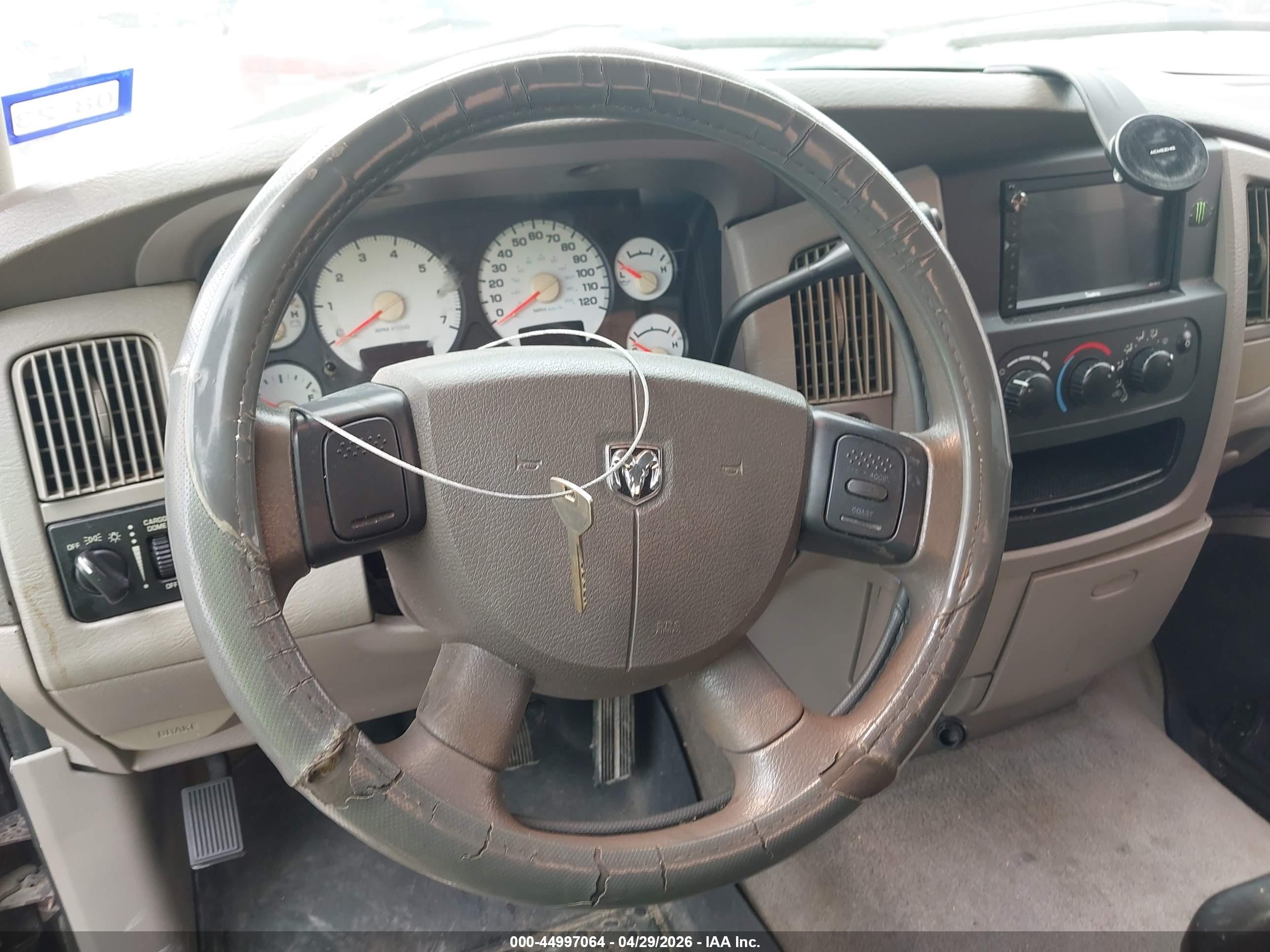 DODGE RAM image 11