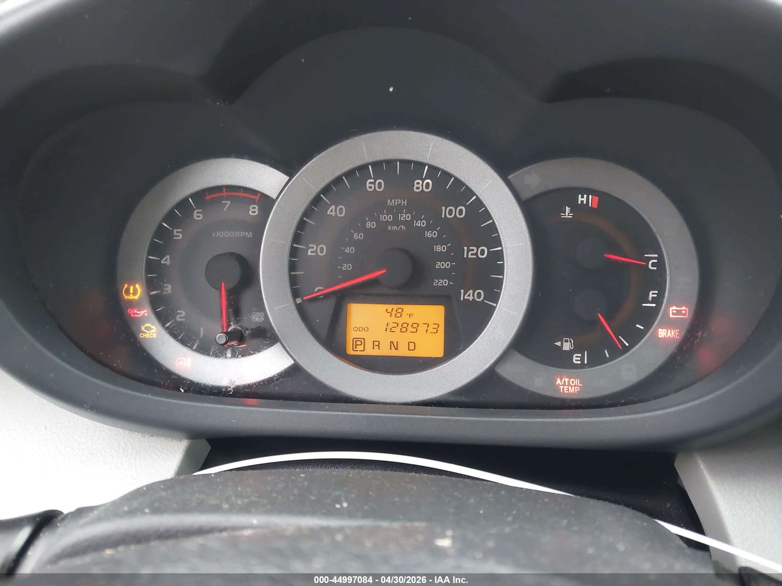 TOYOTA RAV4 image 7