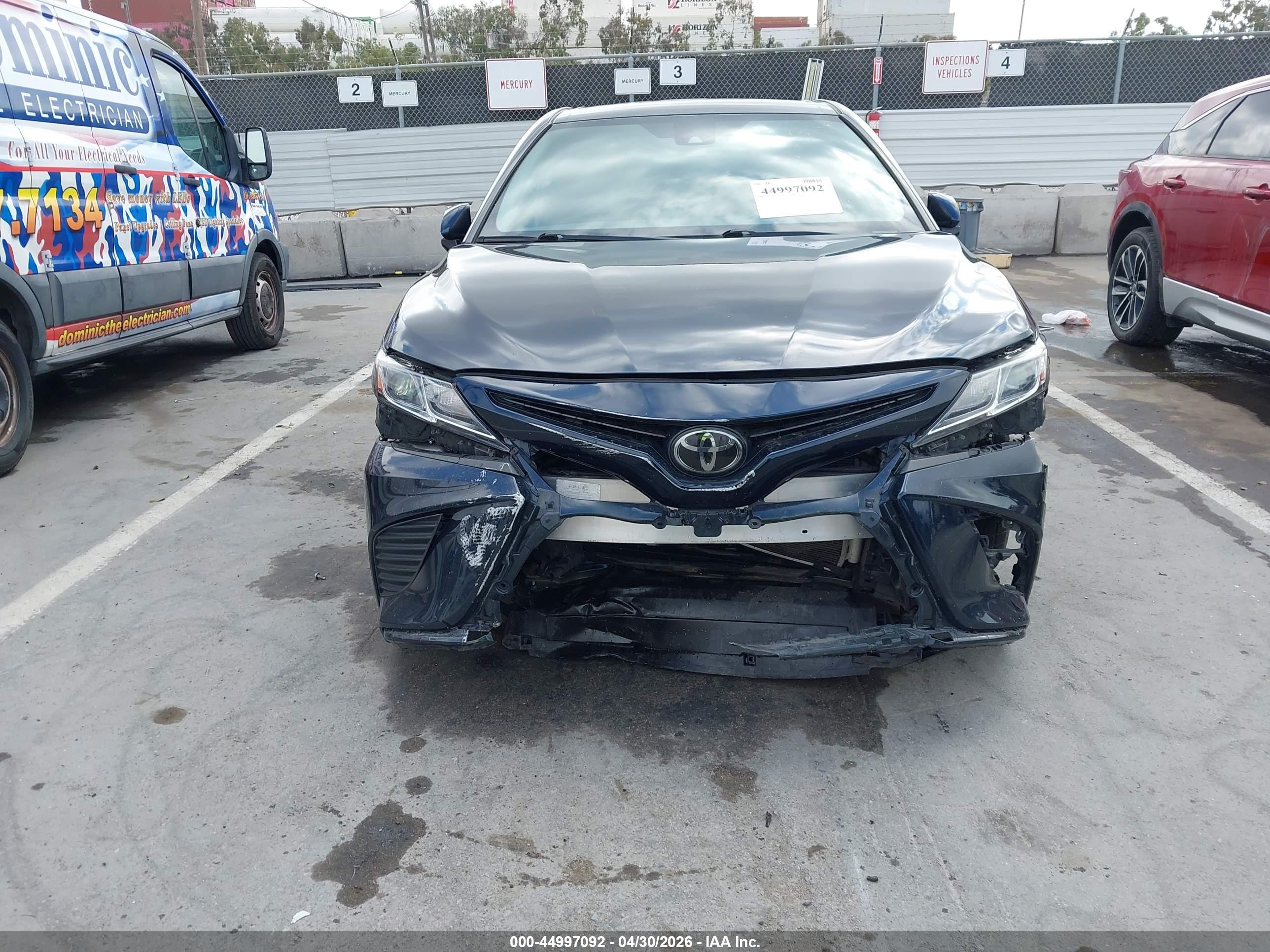 TOYOTA CAMRY image 6